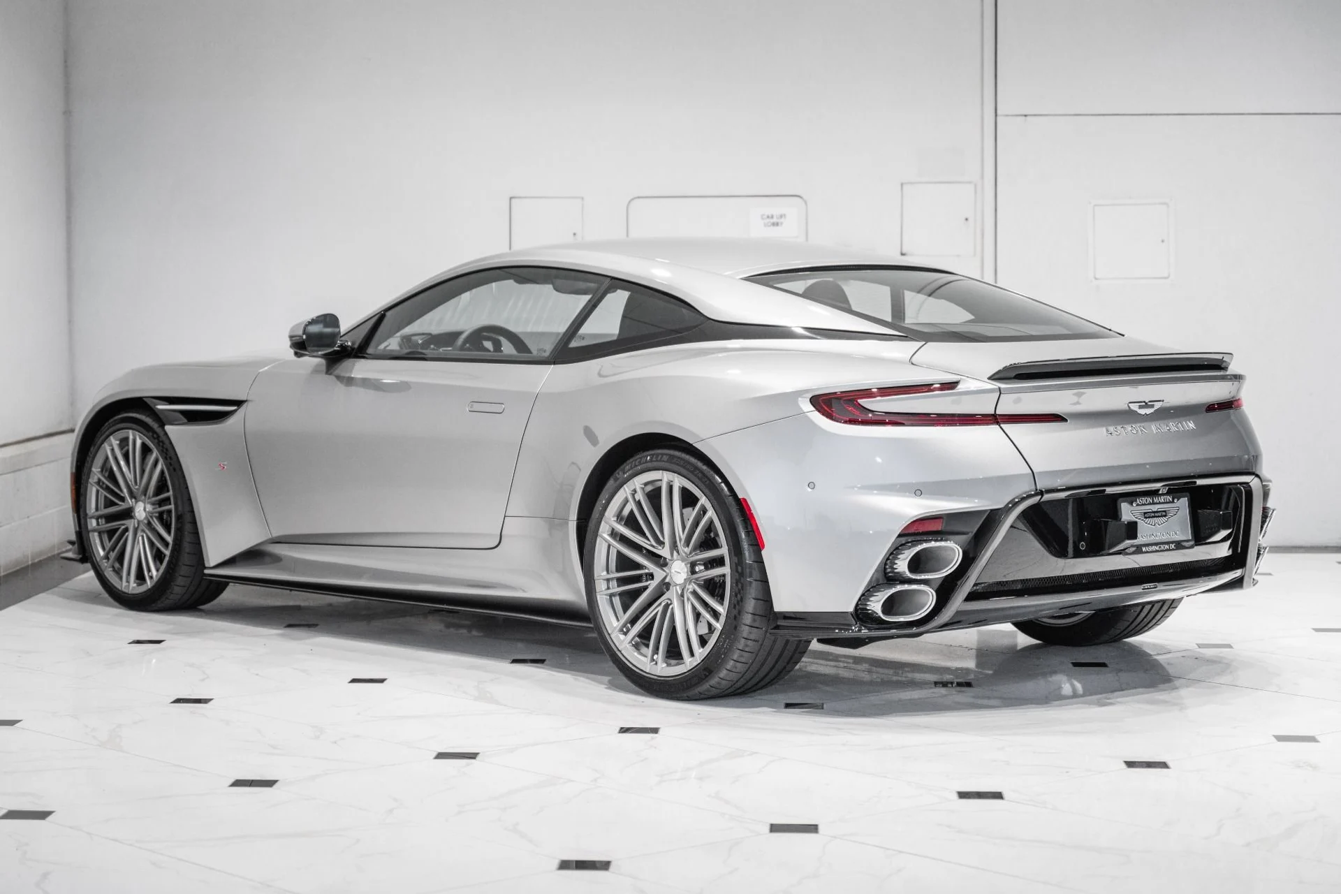 mph001_4073352220_New_2026_Aston_Martin_DB_12_S_1783088794_388f33adc0