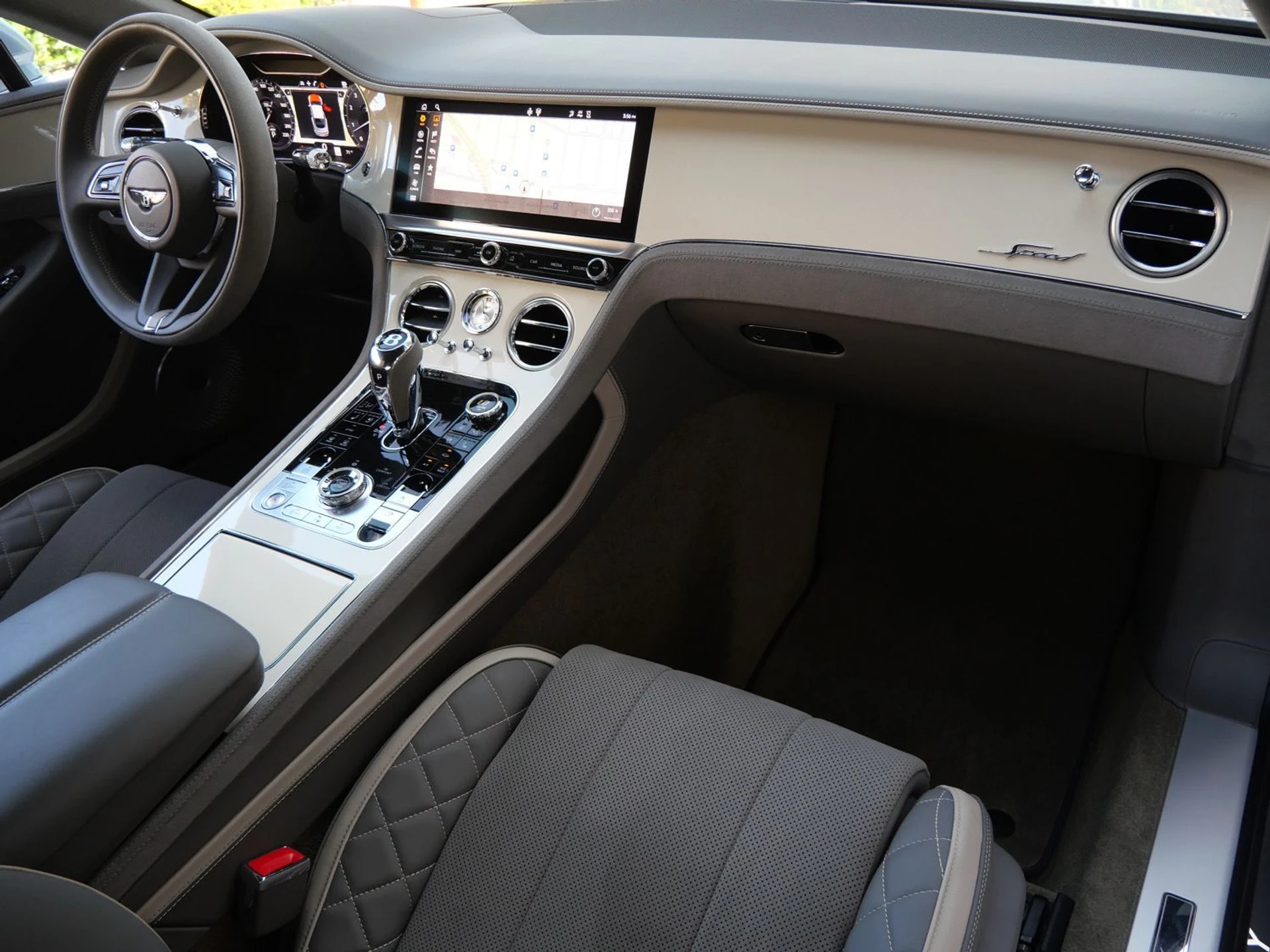 mph001_407707345_e4244e8e25f279851c36ace95b15cf67x_24d70bbeed