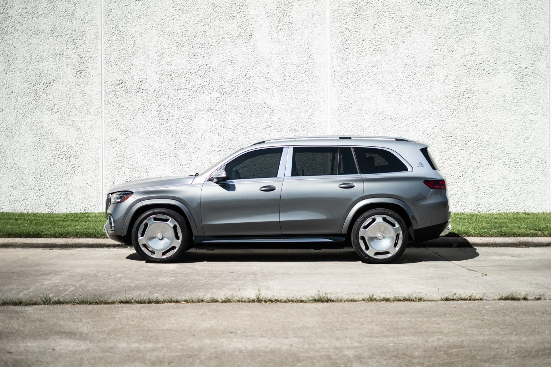 mph001_407847105_Used_2024_Mercedes_Benz_GLS_Mercedes_Maybach_GLS_600_4_MATIC_1758921516_b951dc18c5