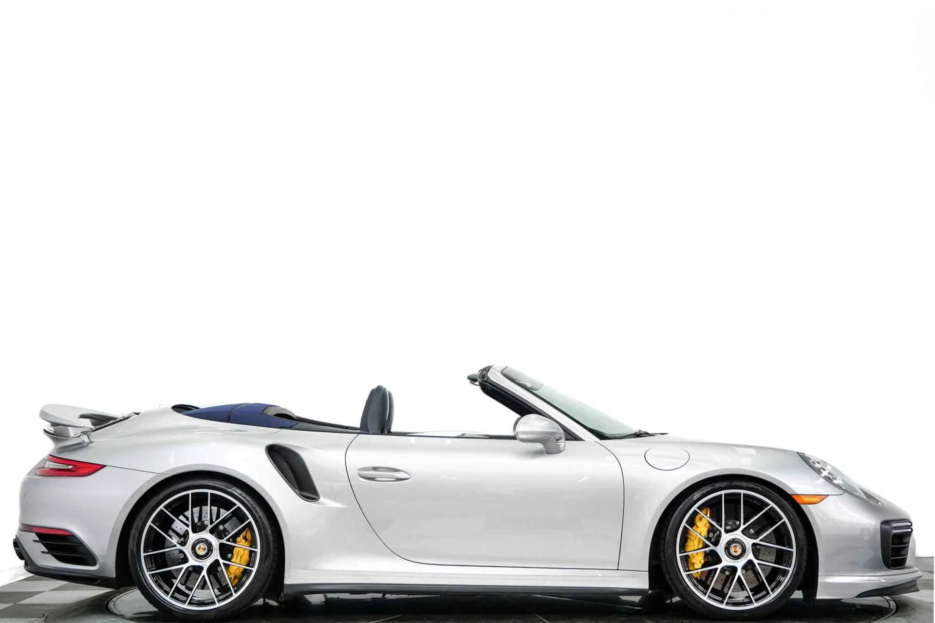 mph001_4089168059_Used_2017_Porsche_911_Turbo_S_Cabriolet_580_Horsepower_Heated_and_Ventilated_Seats_1787949311_ce0e38b2c0
