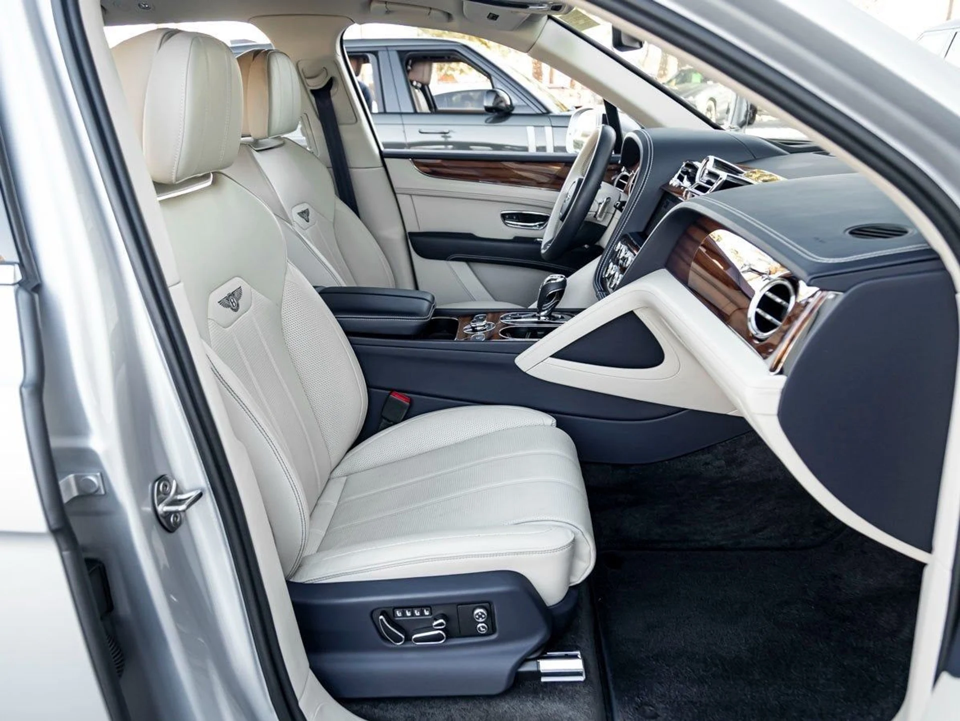 mph001_4097583400_2_735a331bd6