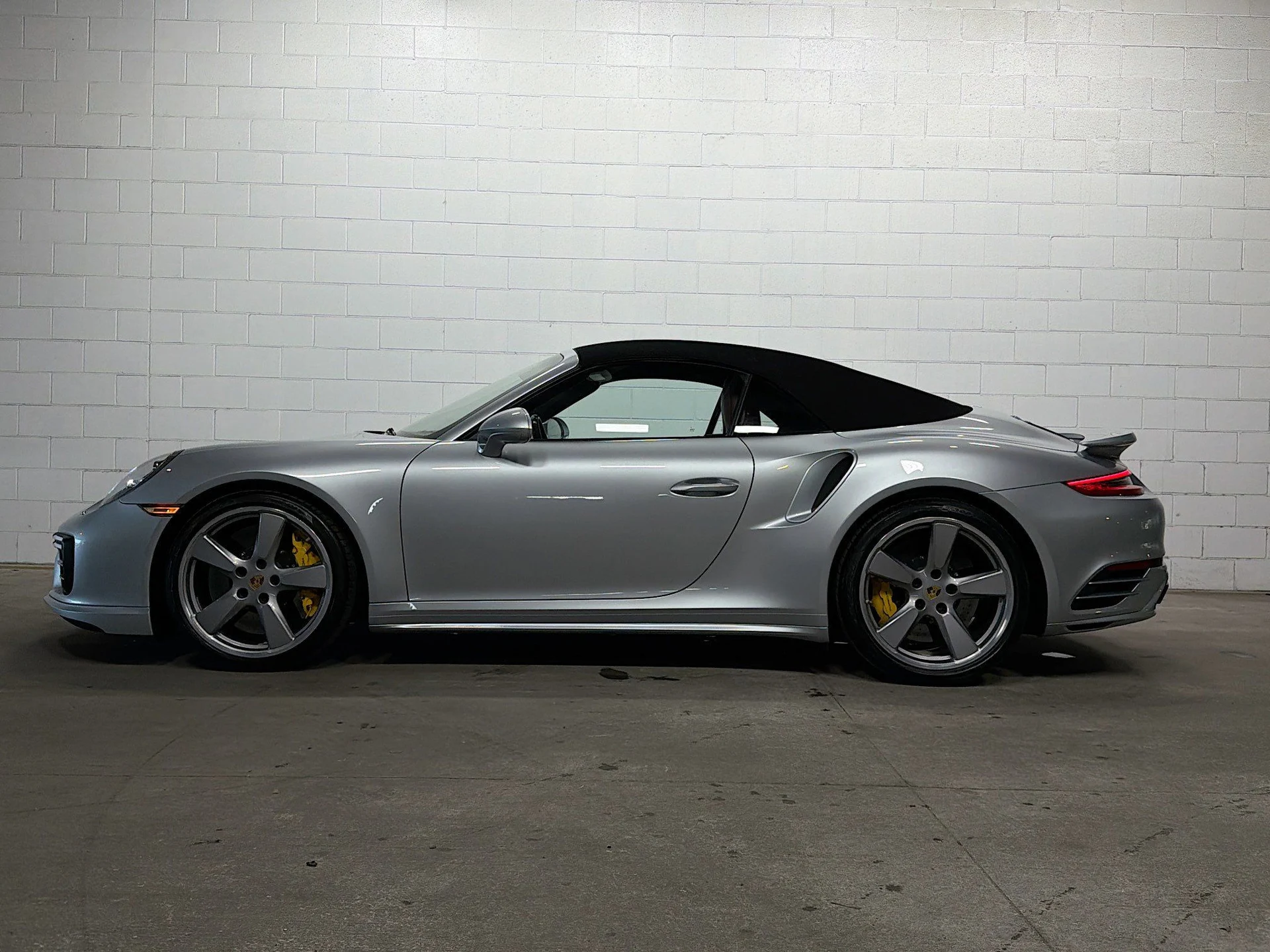 mph001_4102646646_eb78087b8495f7c69485b2e1c0bf8852_f02a1d81a6