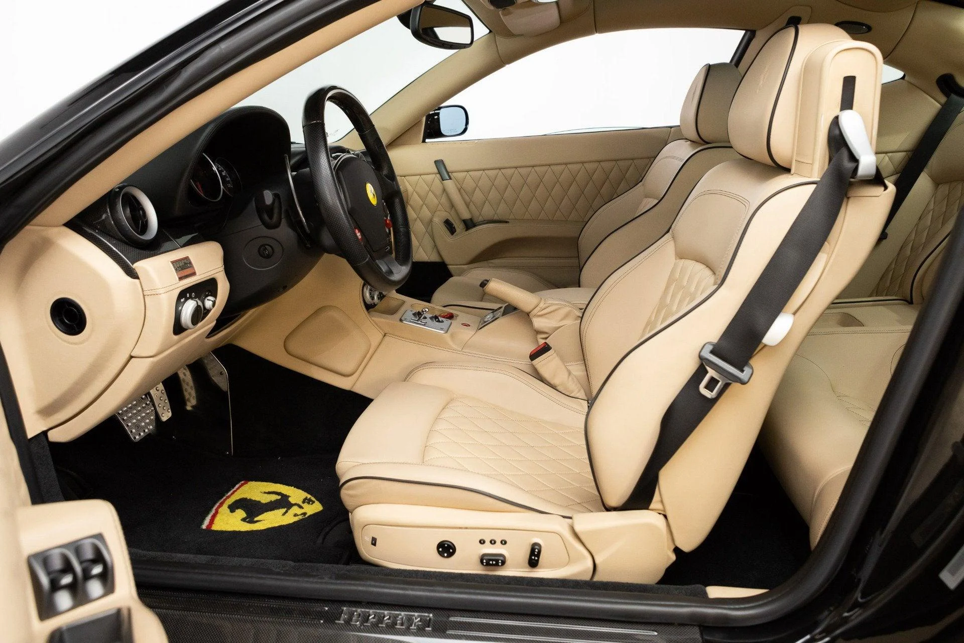 mph001_4104029427_Used_2009_Ferrari_612_Scaglietti_OTO_1777730439_524008fd95