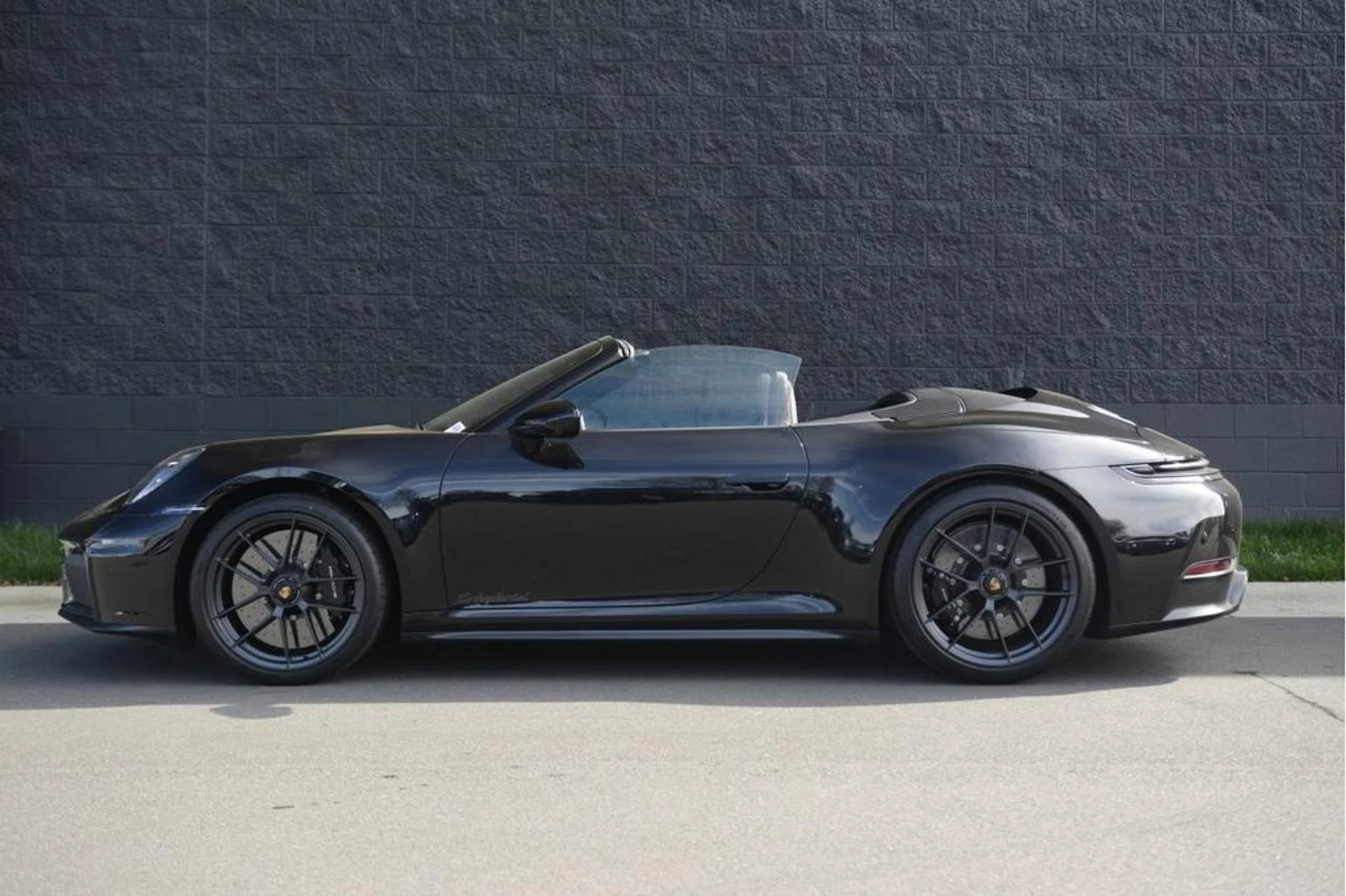 mph001_4108362553_z_p_EMSA_Fmk_m2_Aak8_Pin5ts_U1_Xc_f0486ea166