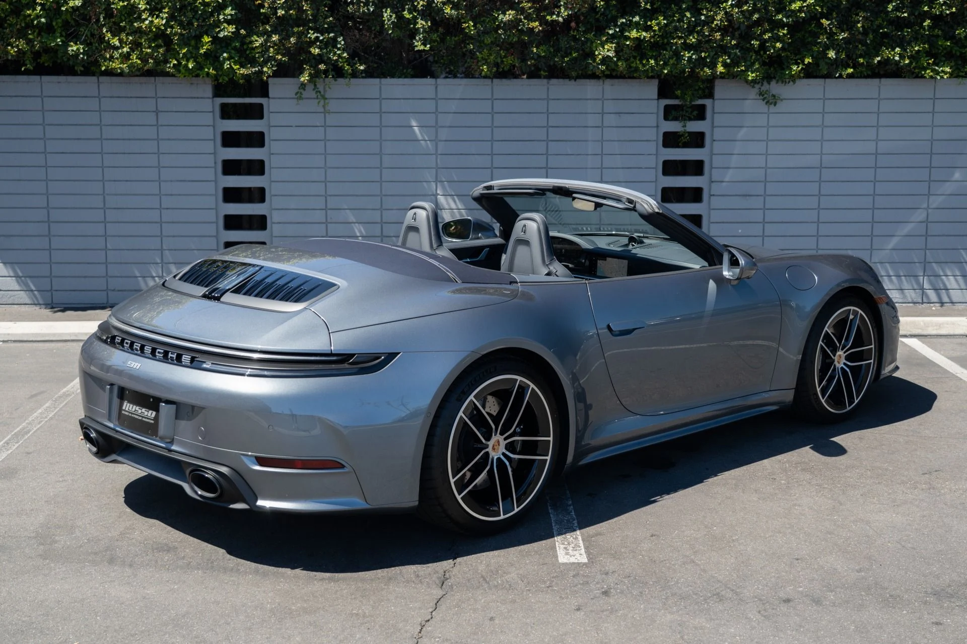 mph001_4119994890_Used_2025_Porsche_911_Carrera_S_1757361864_582409e97d