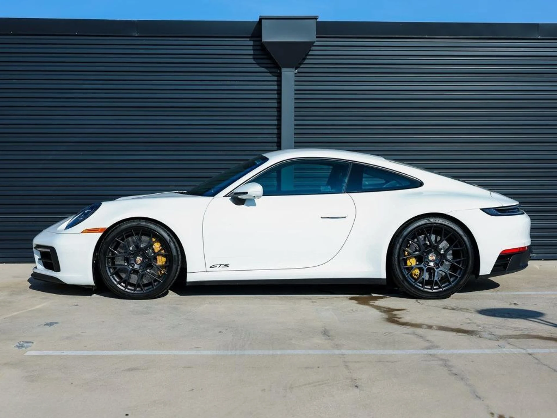 mph001_4120544598_Lxidwu_A_Qtx_2yl1o_Hl_OI_8n76e_K0_8218bc8da1