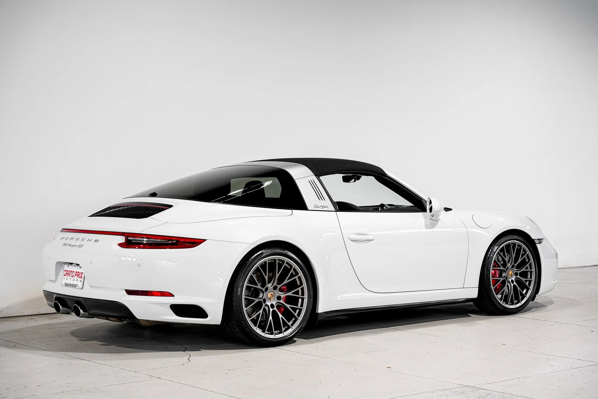 mph001_4126013948_59eb823820fb0417dad24f0715a91378x_38689adcbd