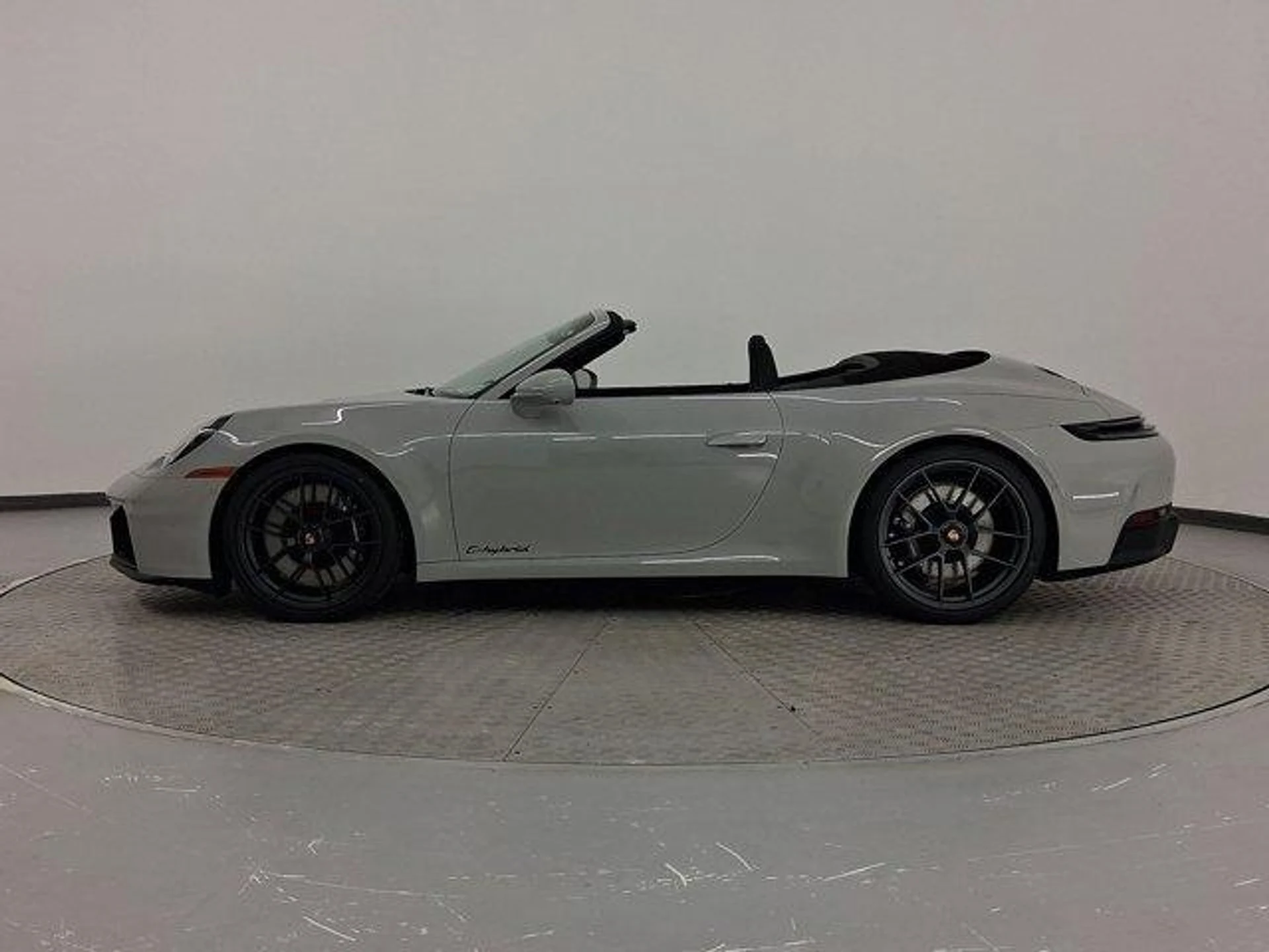 mph001_4128392850_Tz_IB_5x_RVN_Fb76qj_Iwo68_A_1rl_BU_735db6ccda