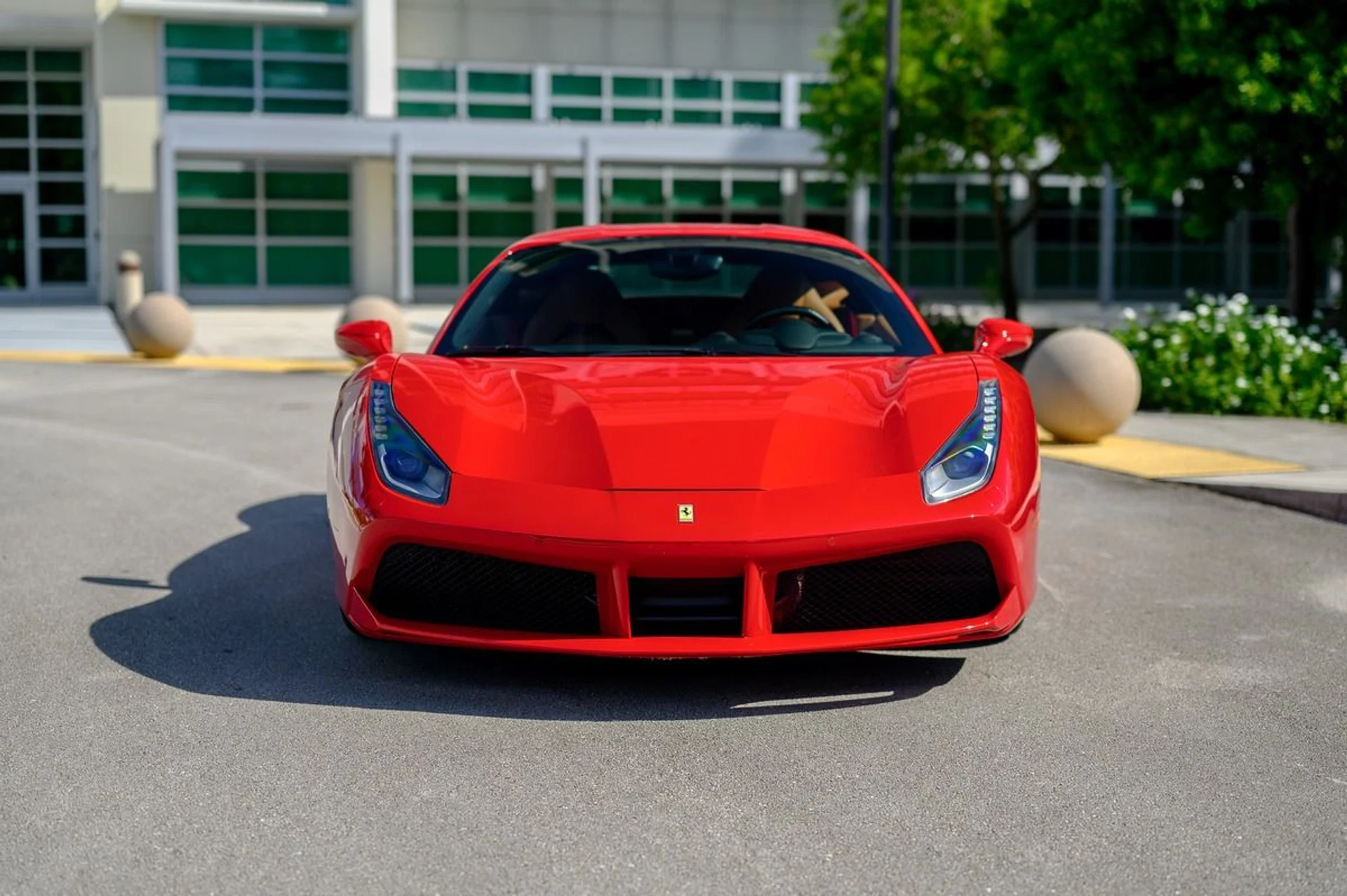 mph001_4128774542_Used_2017_Ferrari_488_GTB_1753314367_568a4f0982