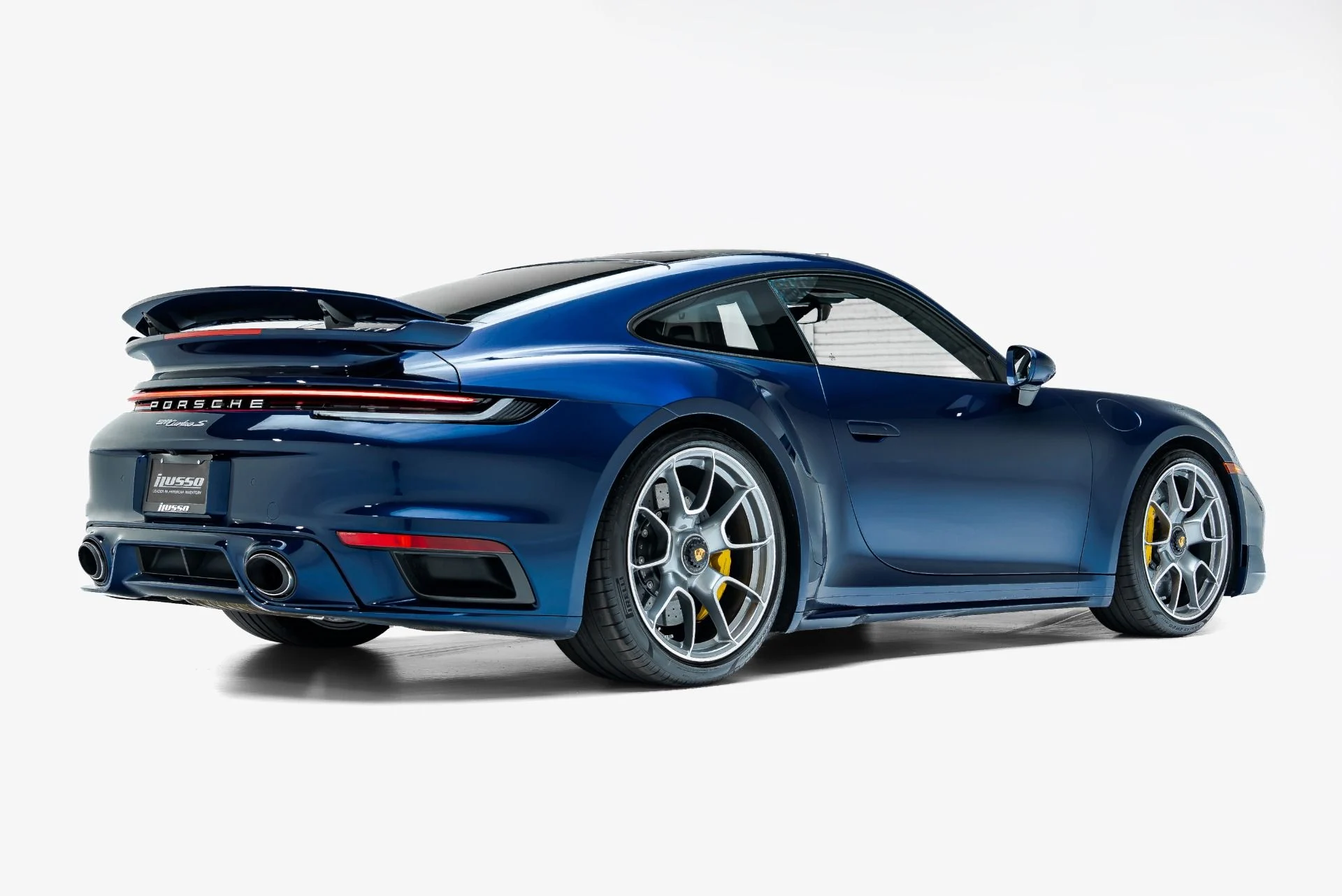 mph001_4132238068_Used_2022_Porsche_911_Turbo_S_1791933655_cf5eb85901