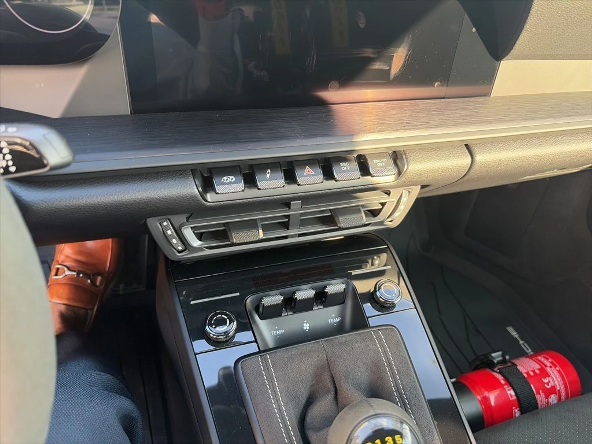 mph001_4139216041_371d6acb509f87d86937545d00de32b3_7a499376c1