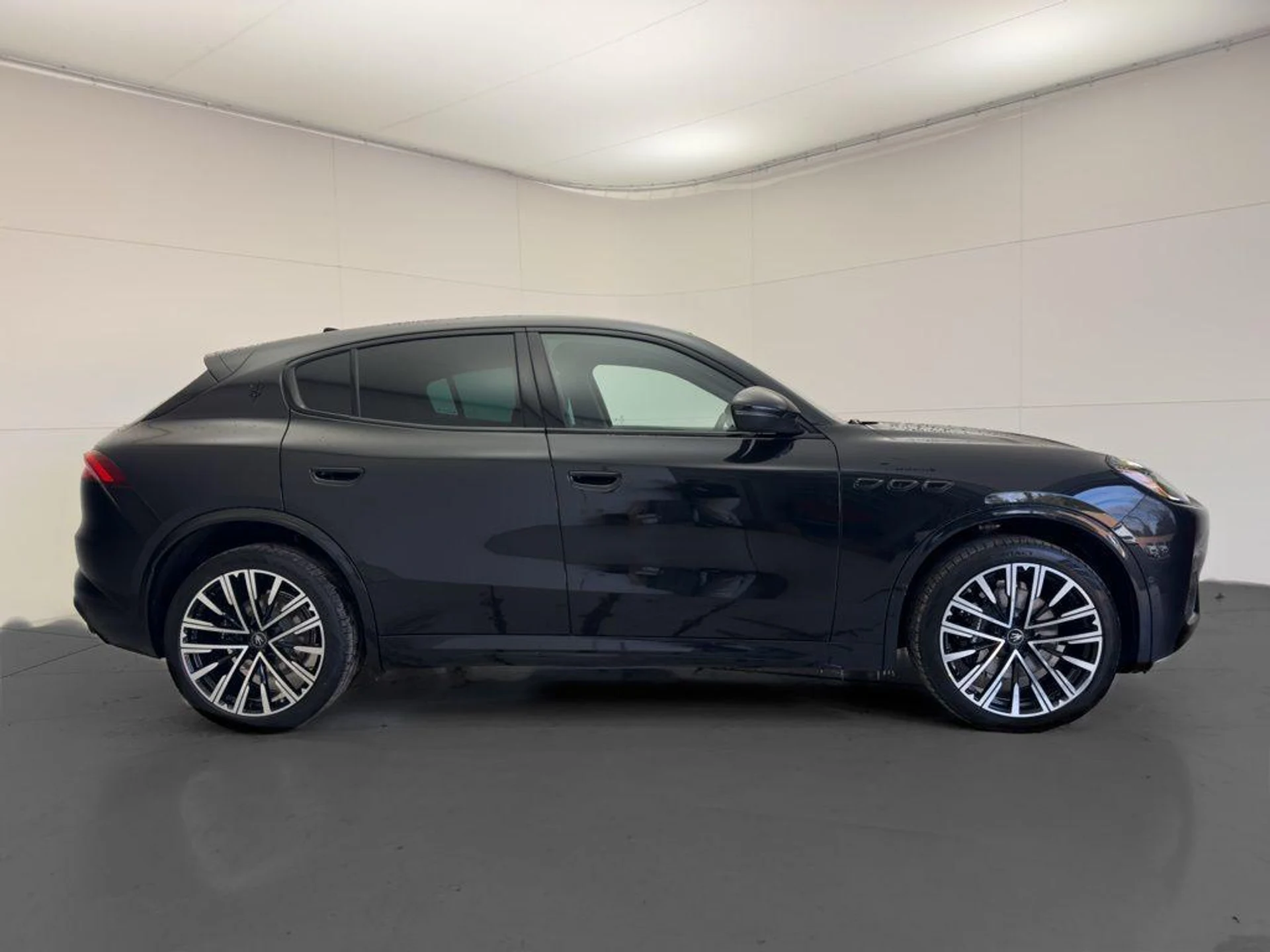 mph001_4139593527_Fkd_R354y2_Mo9u_Sbp7_Wv_BT_3_Iyp_HM_3564f1d0f4