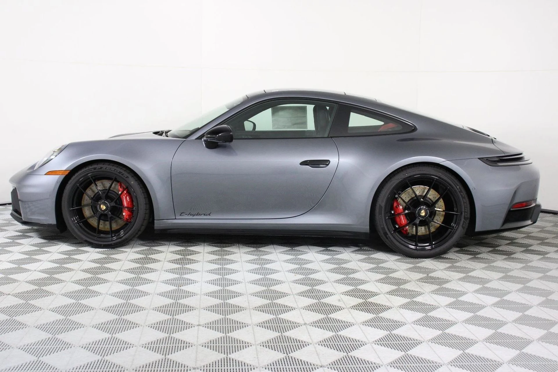 mph001_4139665468_e8519367706fb879819e645ee31c6dac_f2355298bd