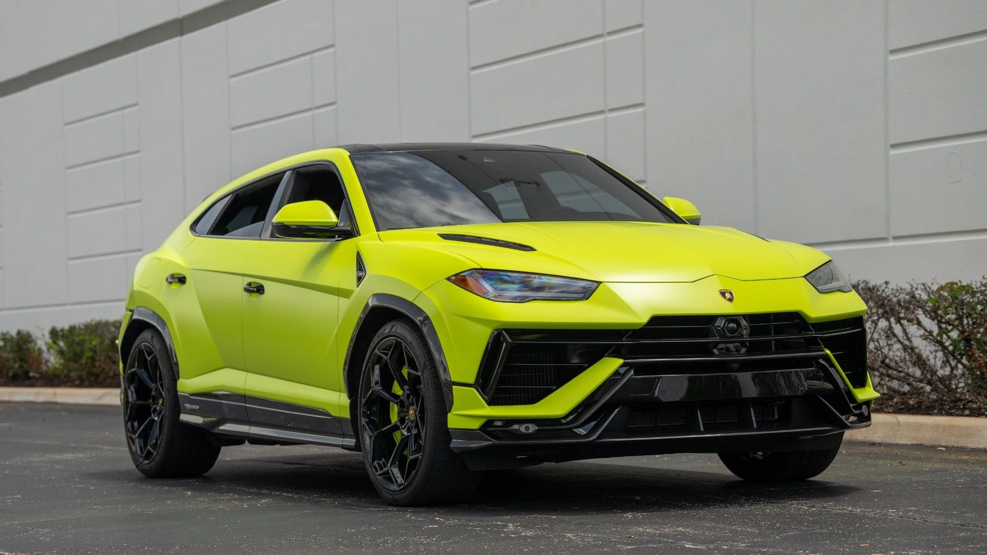 mph001_4141586714_Used_2024_Lamborghini_Urus_Performante_1753476230_0dd42e780f