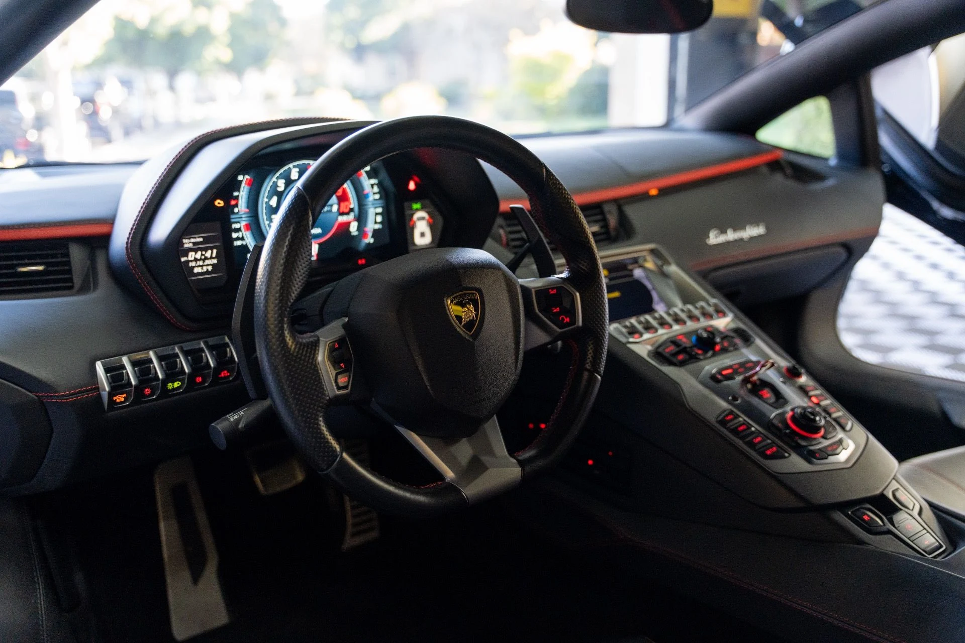 mph001_4143366200_Used_2018_Lamborghini_Aventador_LP_740_4_S_1792436167_8c8c95eac1