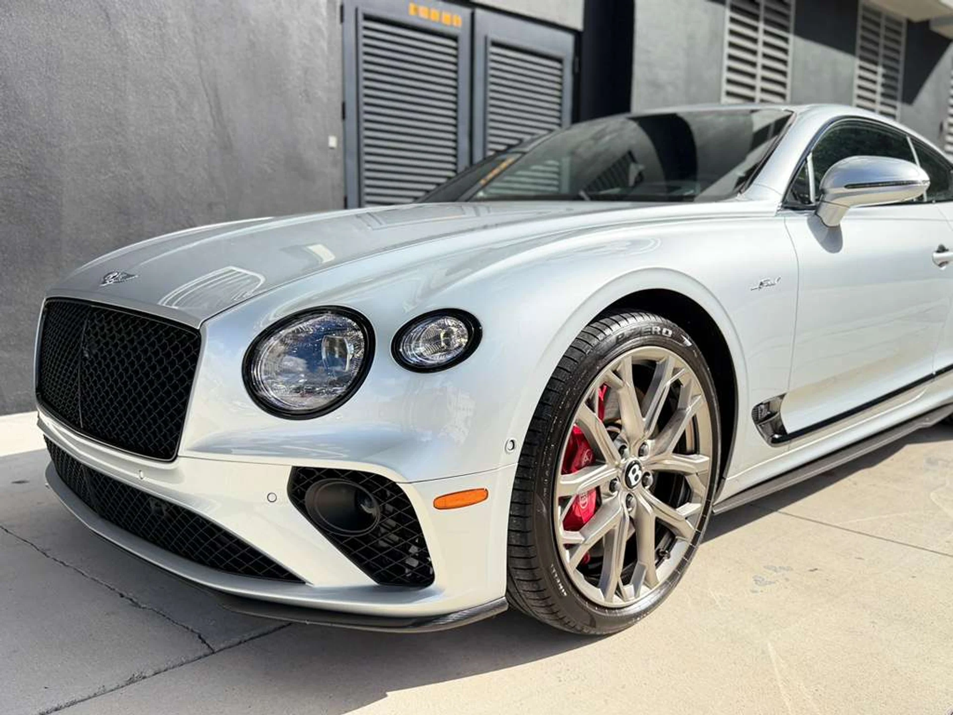 mph001_4150624888_Whats_App_Image_2025_12_17_at_5_40_17_PM_6_96c860a9f1