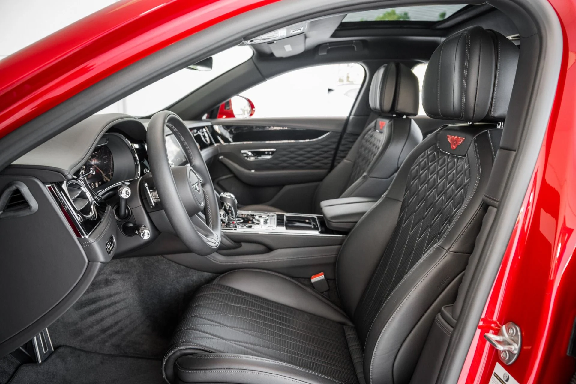 mph001_4159076181_Used_2022_Bentley_Flying_Spur_V8_1694798625_8274953b05