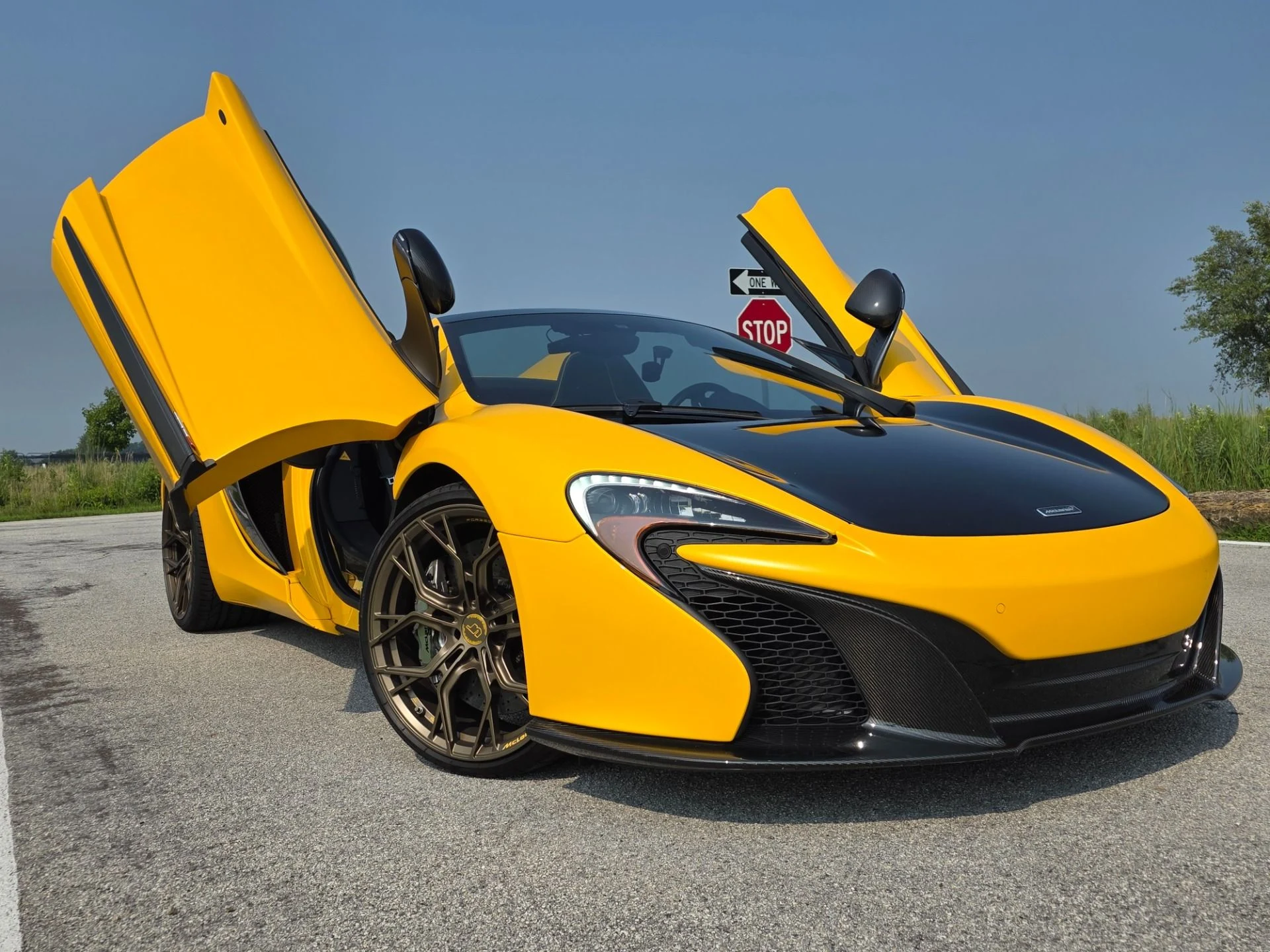 mph001_4166274697_Used_2015_Mc_Laren_650_S_Spider_1754412728_c5371ac7f7