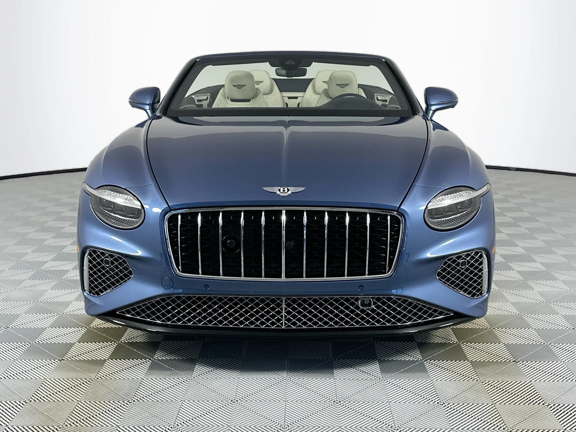 mph001_4176885540_2_90aa0d318d