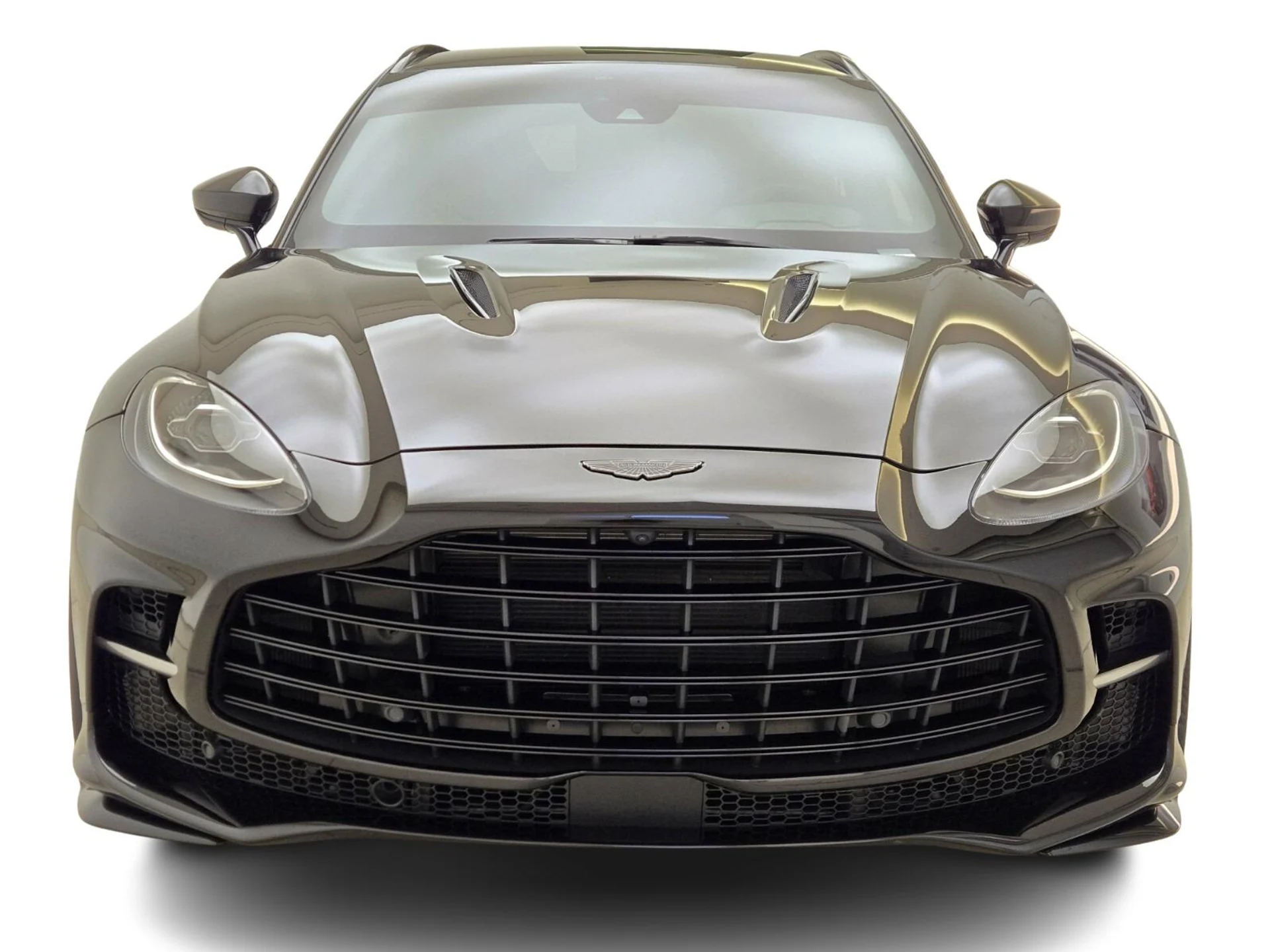 mph001_418143910_Used_2023_Aston_Martin_DBX_707_1777354903_adc06892cd