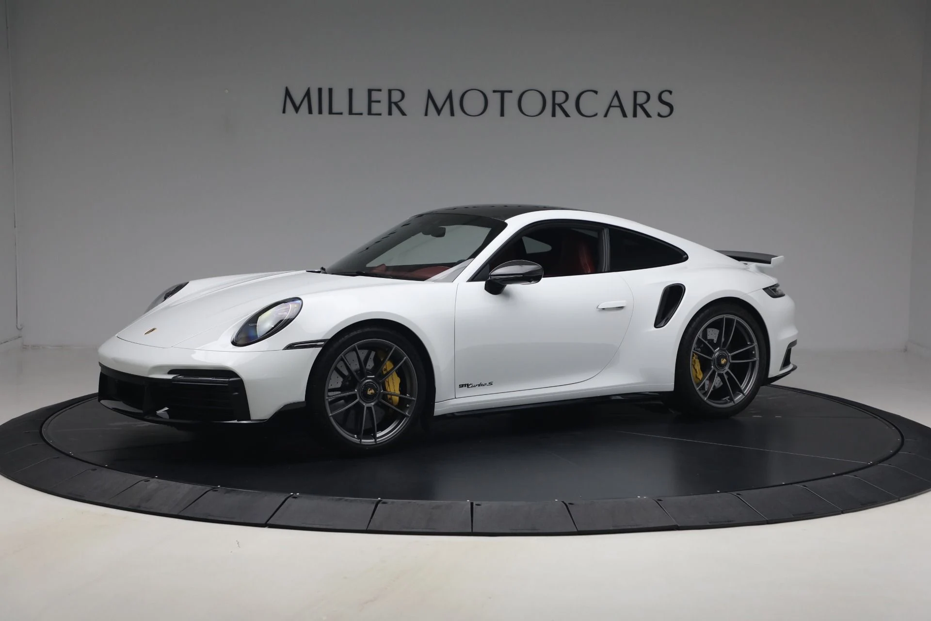 mph001_4182679932_Used_2022_Porsche_911_Turbo_S_1782750137_712af57625