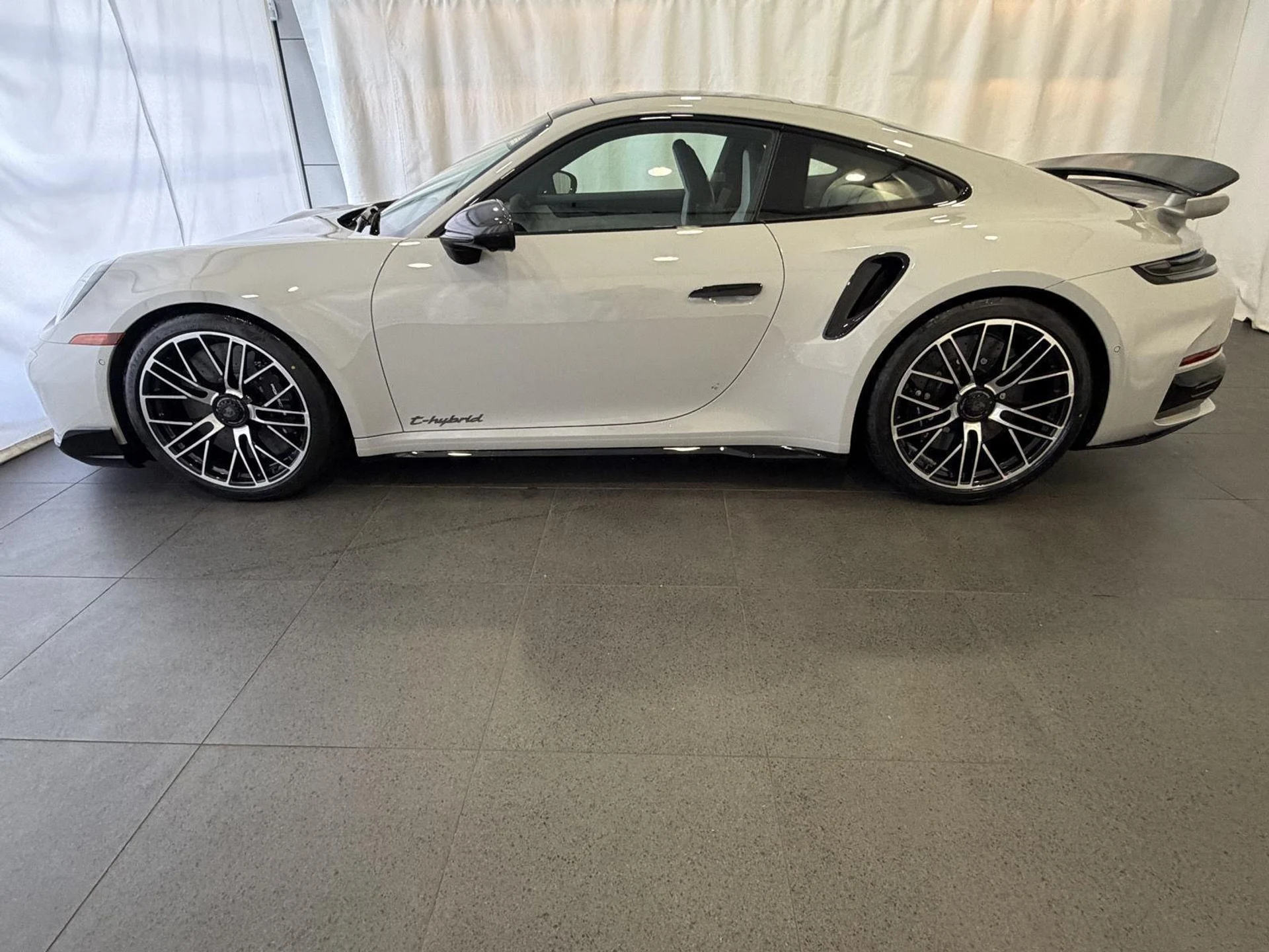 mph001_4190259727_5d40848fee91e93d01a1bdd48bc25bafx_16d7eb361e