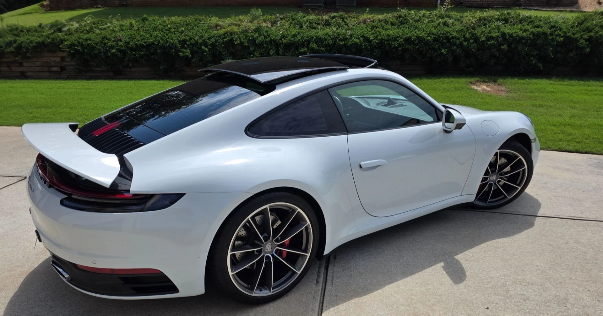 mph001_4203476386_Used_2020_Porsche_911_Carrera_S_1758229262_2f01f46ab8