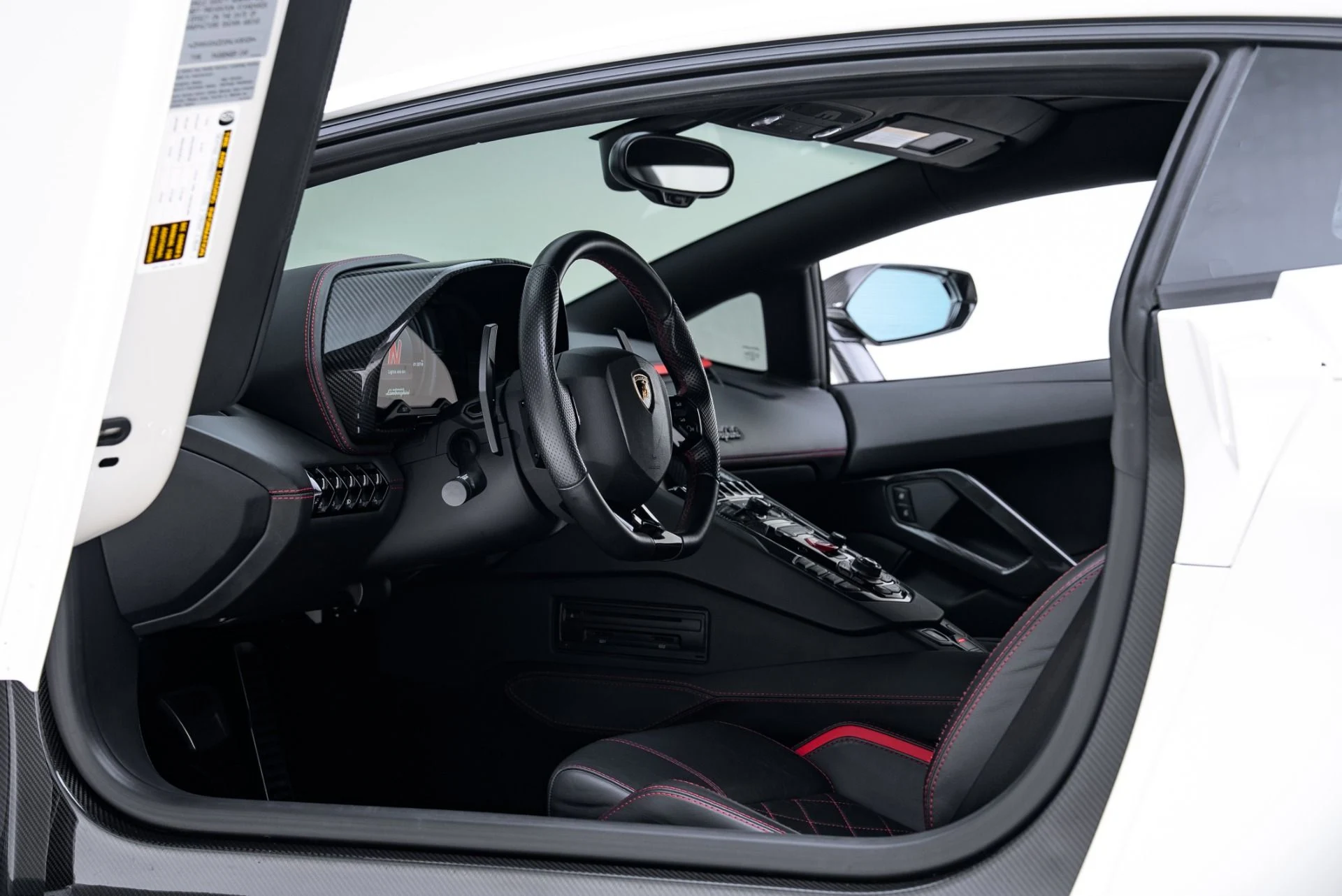 mph001_4205205813_Used_2017_Lamborghini_Aventador_LP_740_4_S_1775604663_1859b44956