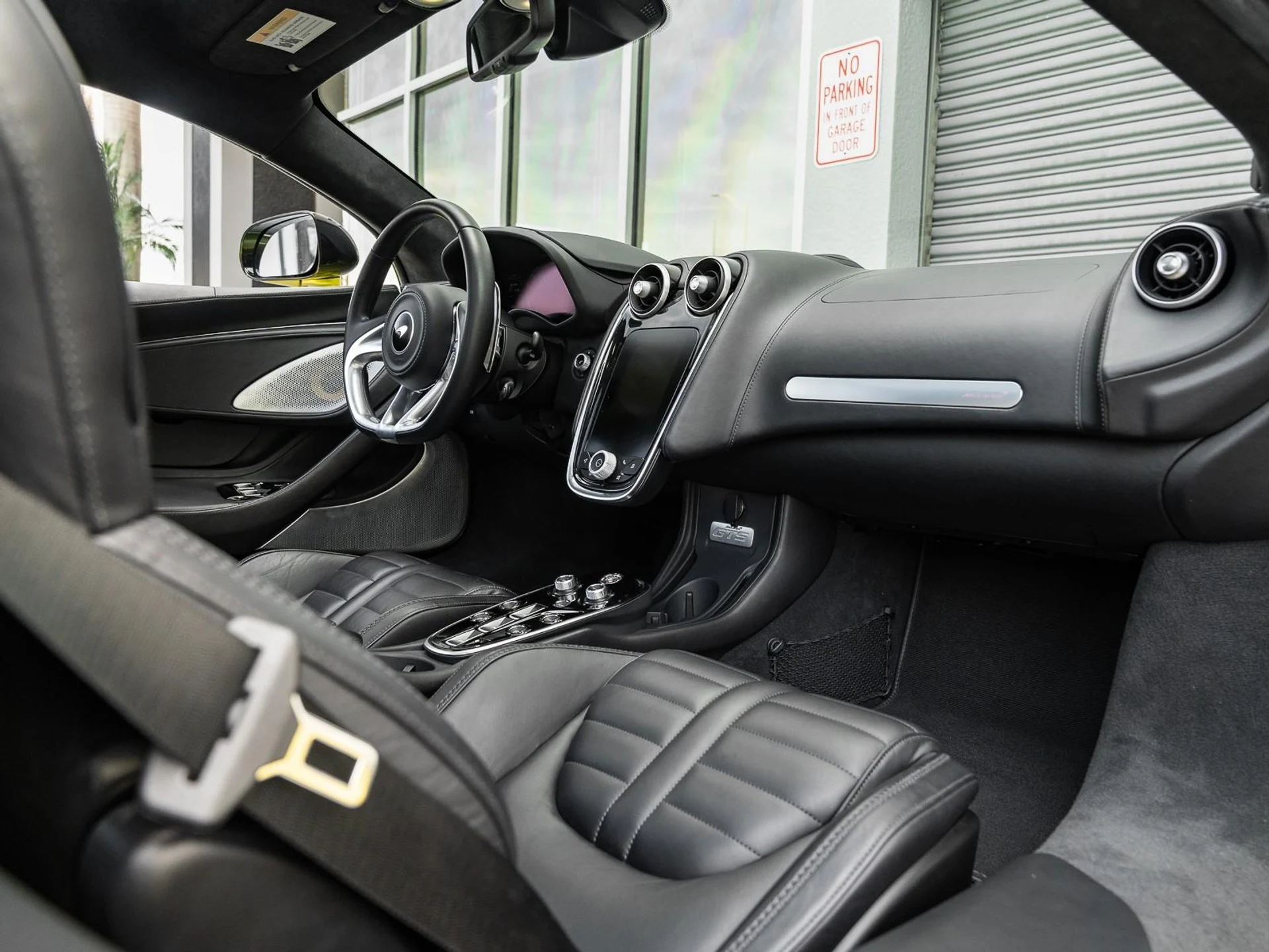 mph001_4215526691_Used_2025_Mc_Laren_GTS_Tech_Lux_1765577117_ee54b5ac7e