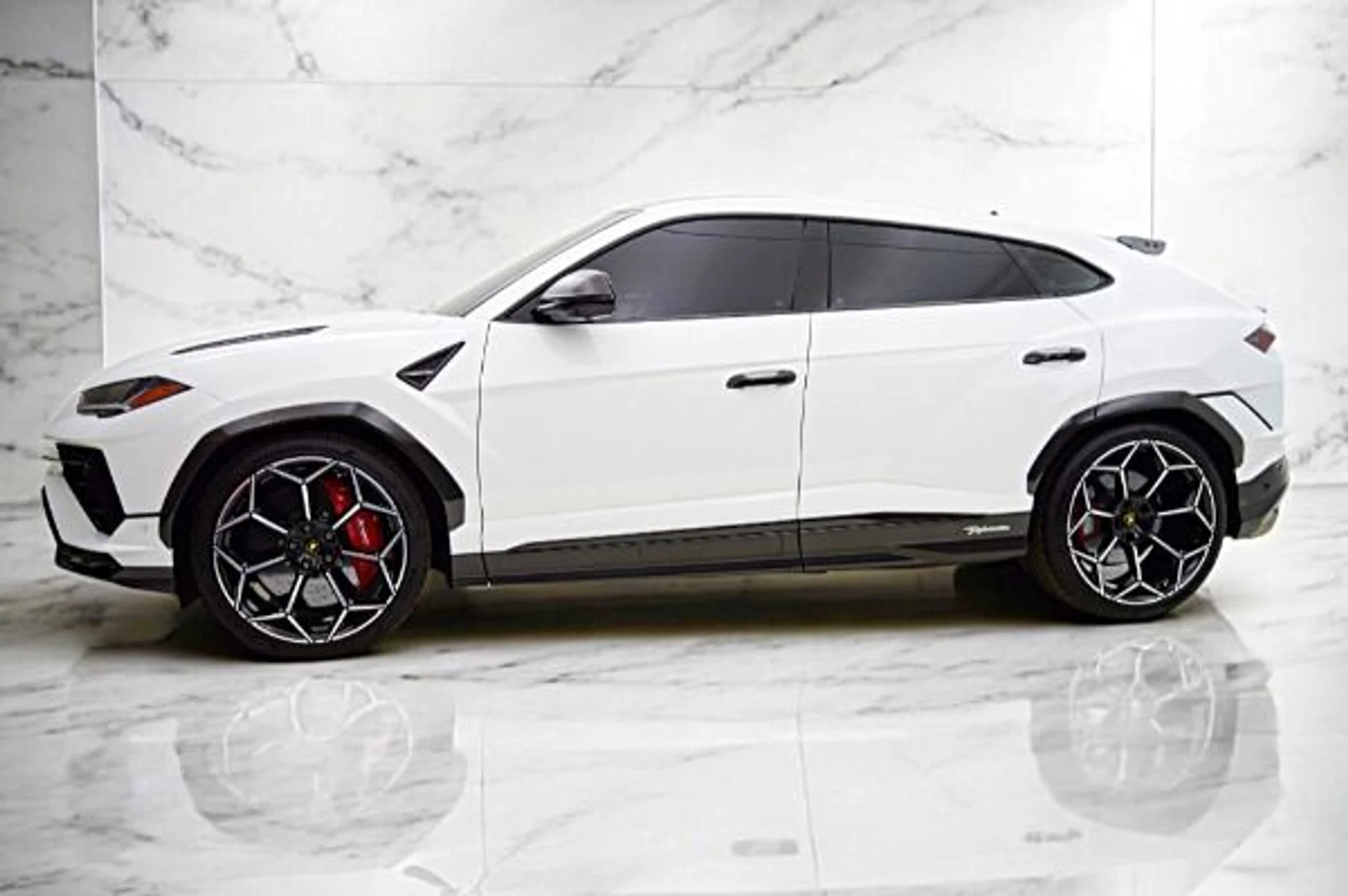 mph001_4219826233_Used_2024_Lamborghini_Urus_Performante_LEASE_OPTIONS_AVAILABLE_b0bc66533d