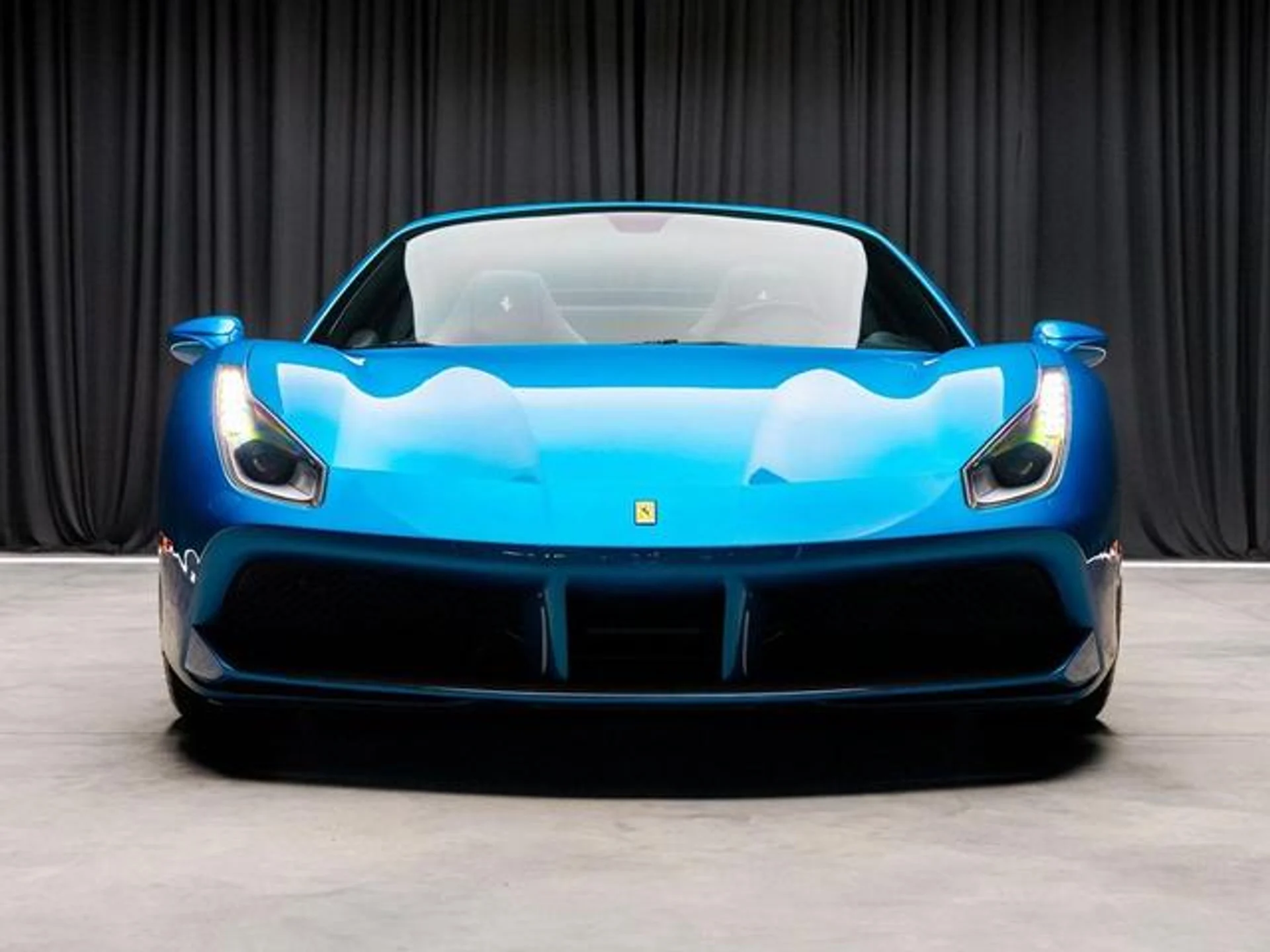 mph001_4224049701_5e_P7_W0g4_R7dx_HKKF_5_Qtsuh_YCR_6k_558cee5fe0