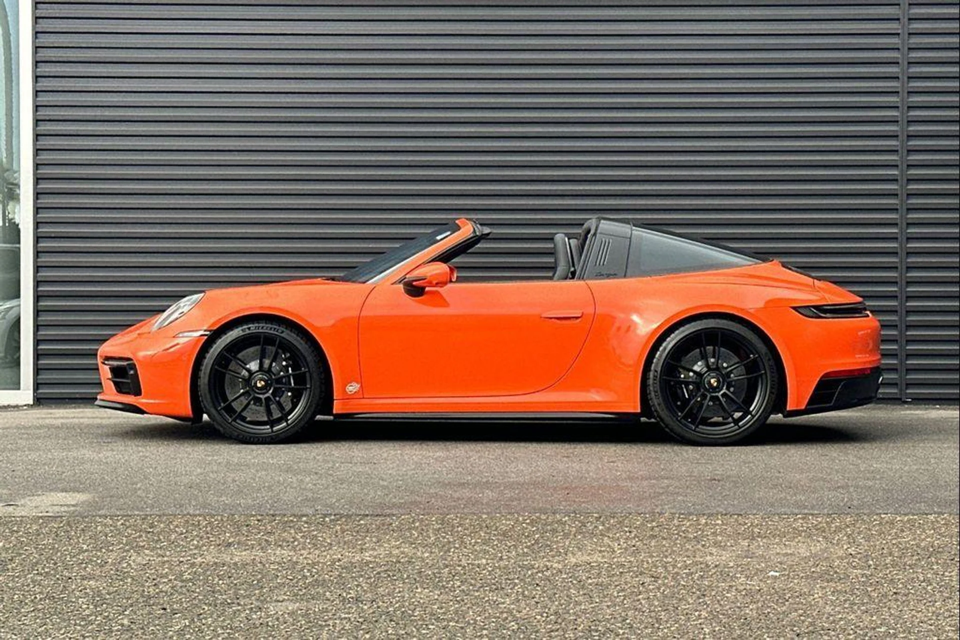 mph001_4227757046_IZL_Ifxl_Xxekjv_VXY_Qe_Yiew_Rtrdk_119599860b