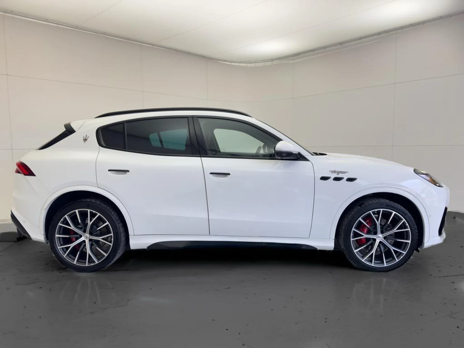 mph001_4231560505_M0_BI_45_BQL_Wt_W8_PGIM_Od_QF_0a_UI_fbf95de0c2