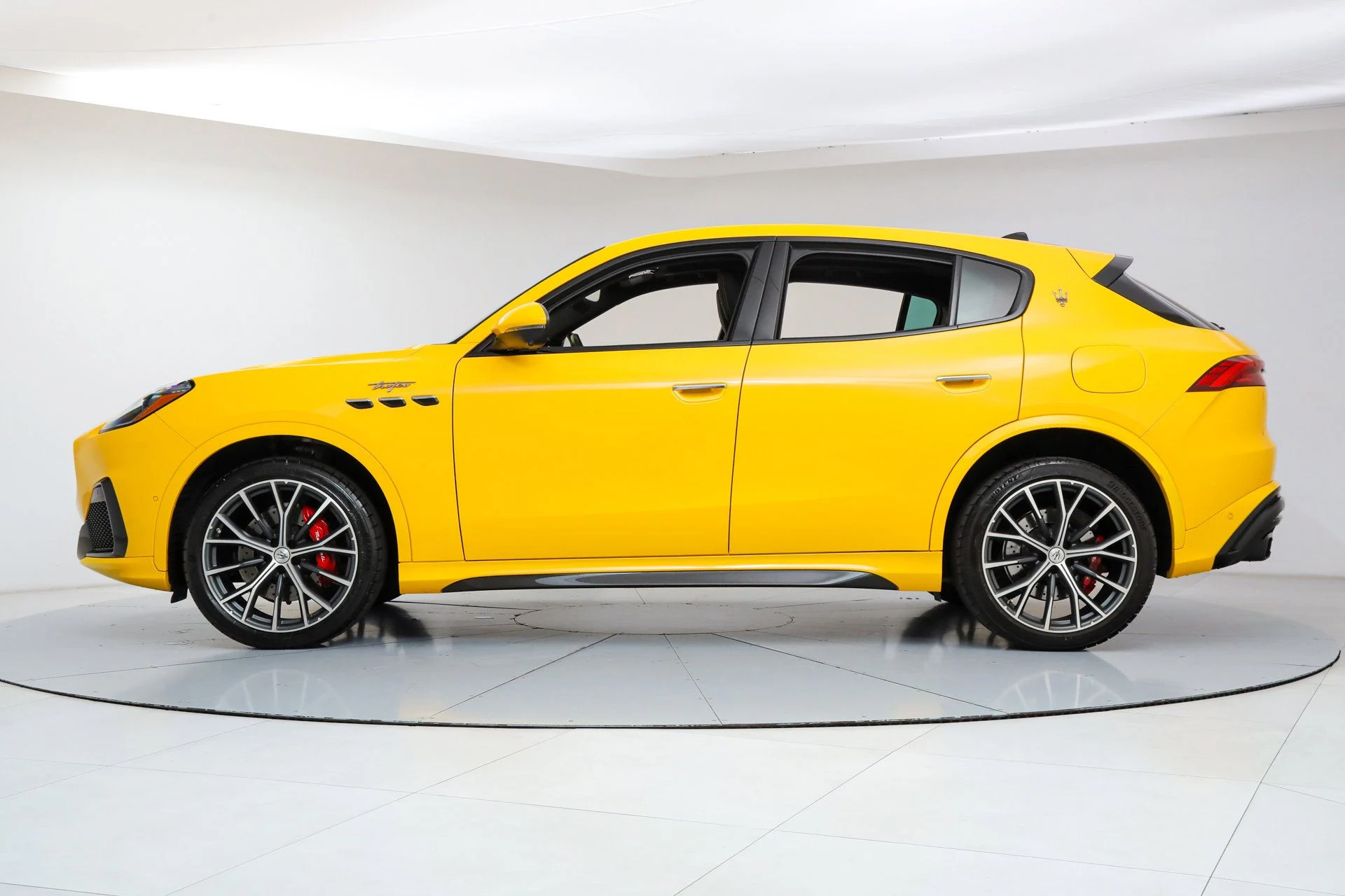 mph001_424395460_b4ae45404d739d99c1db34b267940996_0c8e6ac393