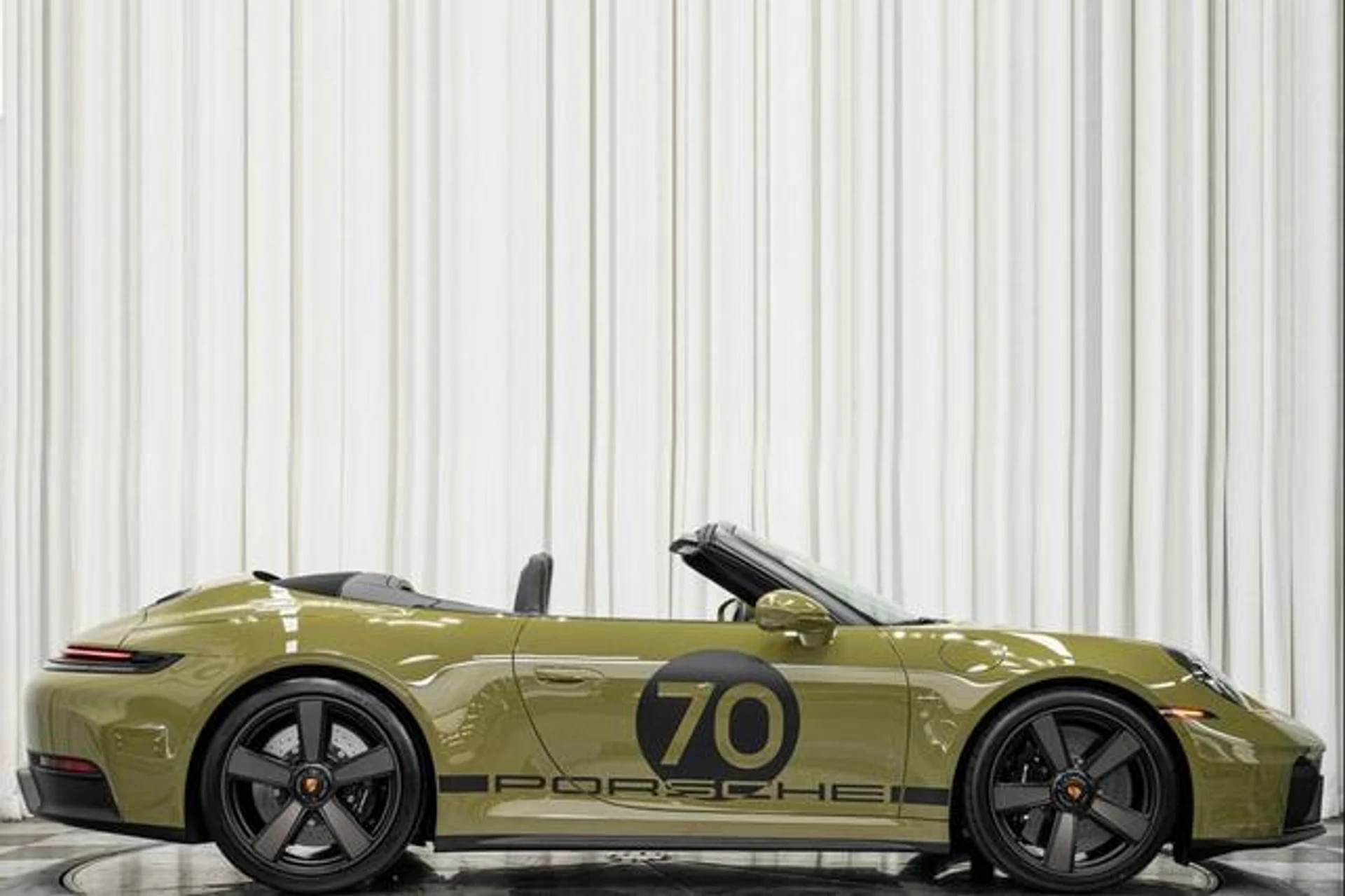 mph001_4246989529_e_B_Ogr_VM_66_C1l_If1s90_Bse_KU_9r0_E_83720e128d