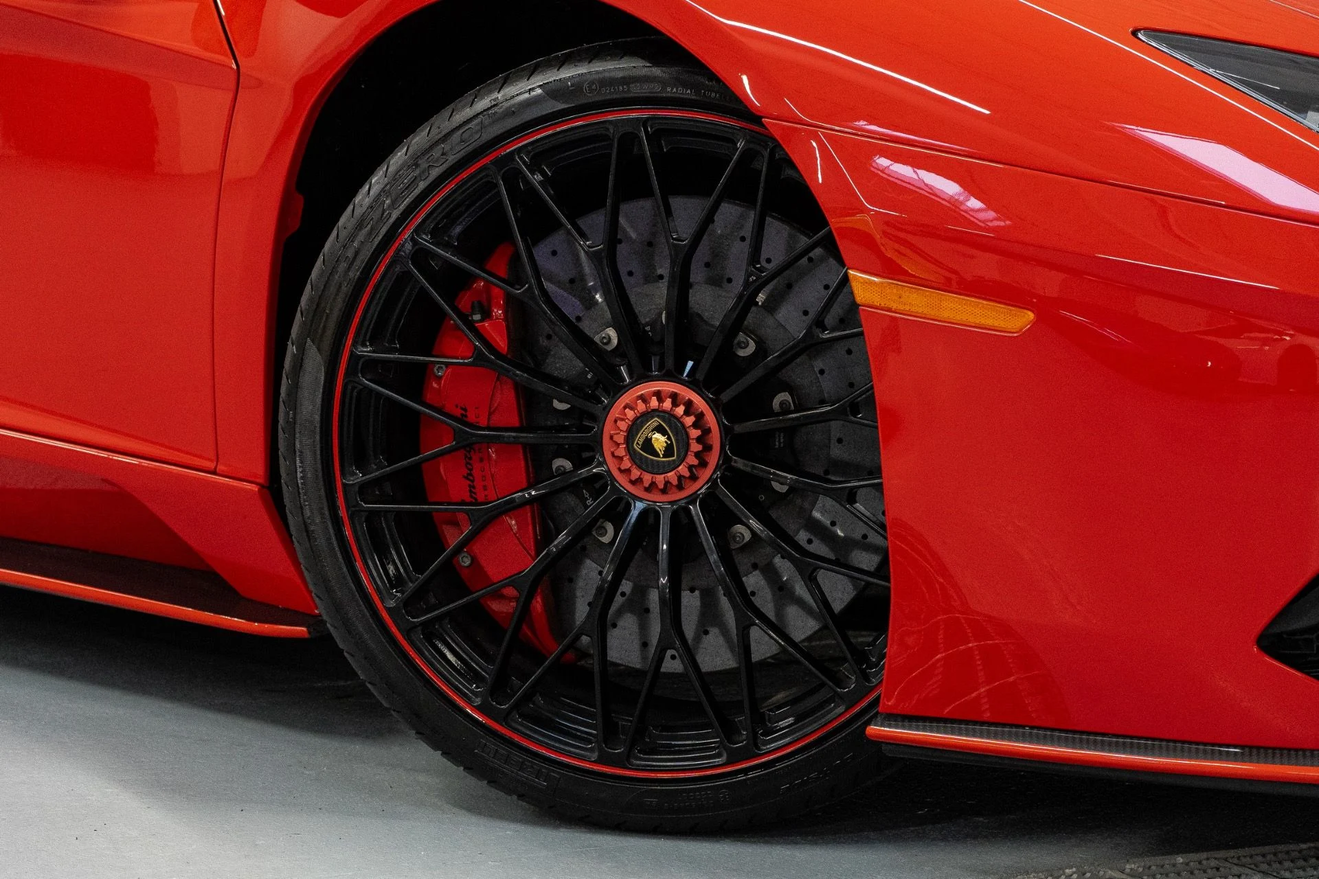 mph001_4247167896_Used_2018_Lamborghini_Aventador_LP_740_4_S_1772662889_1d24e68564