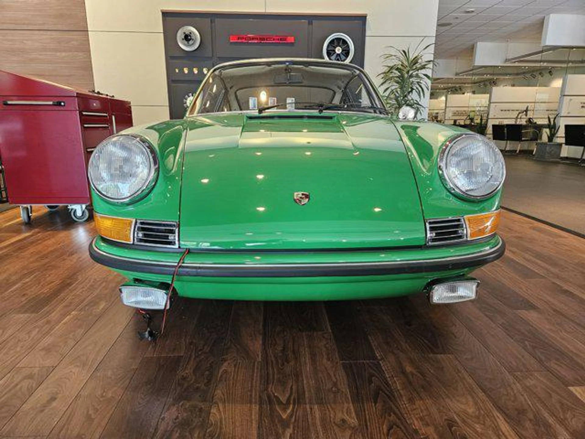 mph001_4265425843_MNA_Mfo_JN_9zuzw9c_M9_FXRMM_9w_Tv_I_d8202ca580