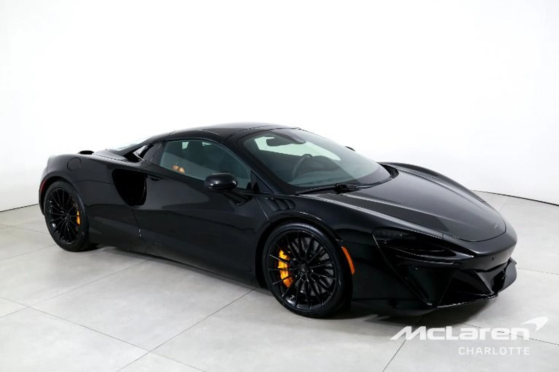 mph001_4267653284_New_2026_Mc_Laren_Artura_Spider_5ab9ef57f0