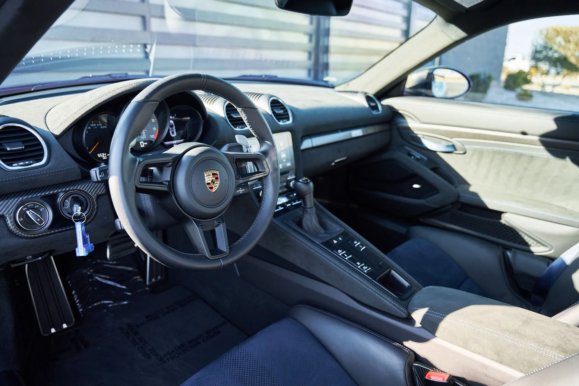 mph001_4278397693_Used_2024_Porsche_718_Cayman_GT_4_RS_1769909370_09c2b187e5