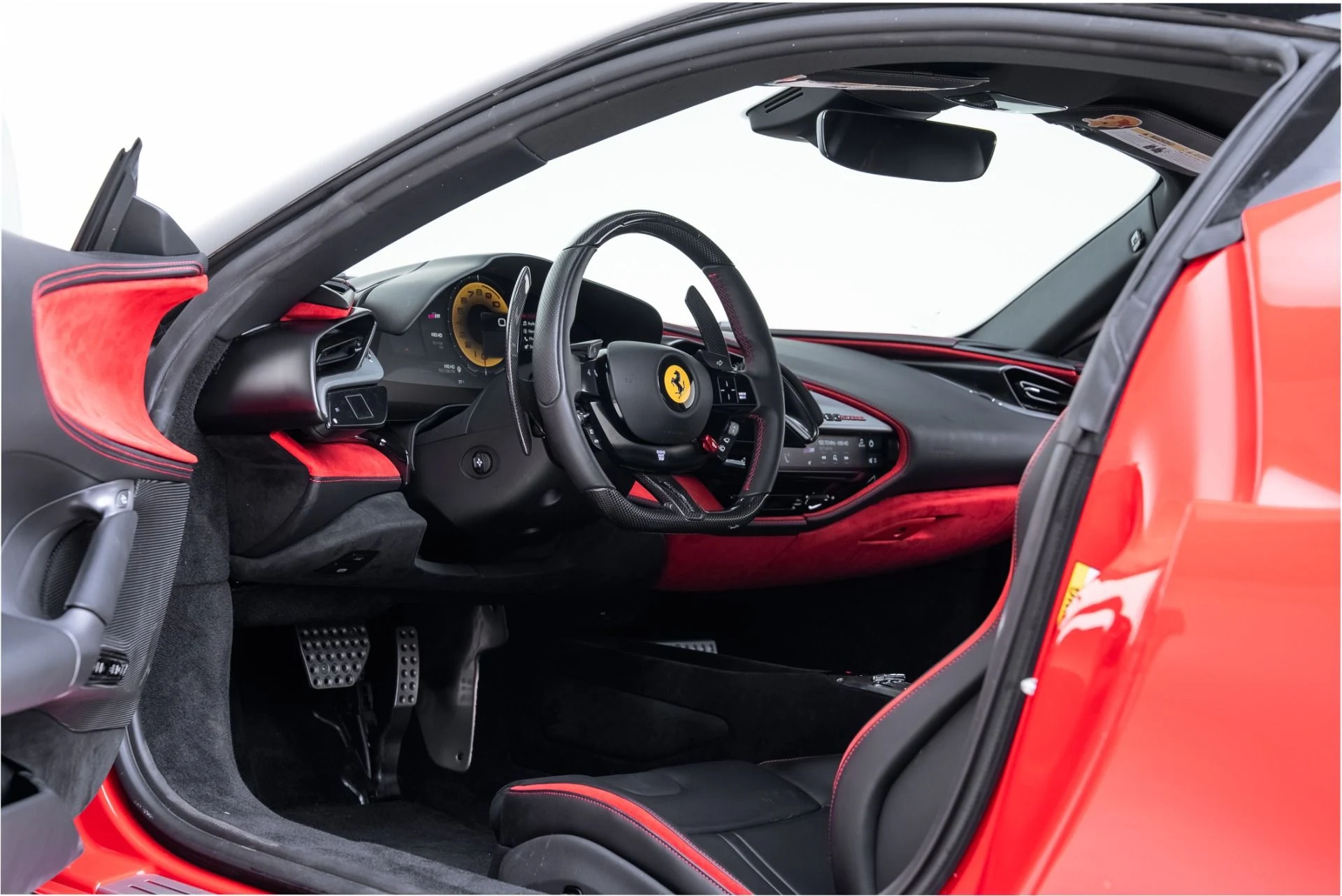 mph001_4283008887_Used_2023_Ferrari_SF_90_Stradale_1773856077_2ba4203cad