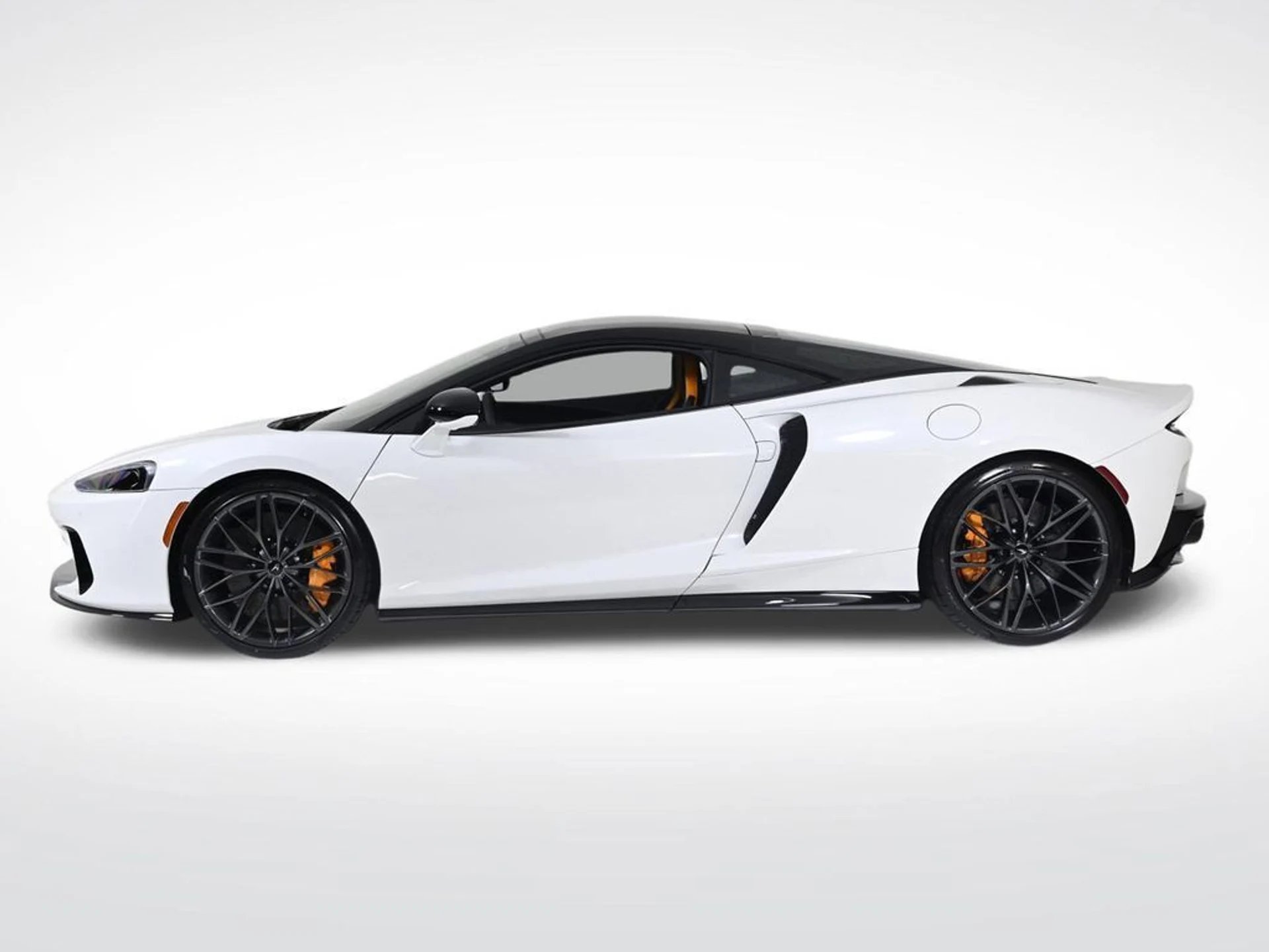 mph001_4286229155_new_2026_mclaren_gts_performancecoupe_11350_22996324_2_1024_82e3ea7f1f