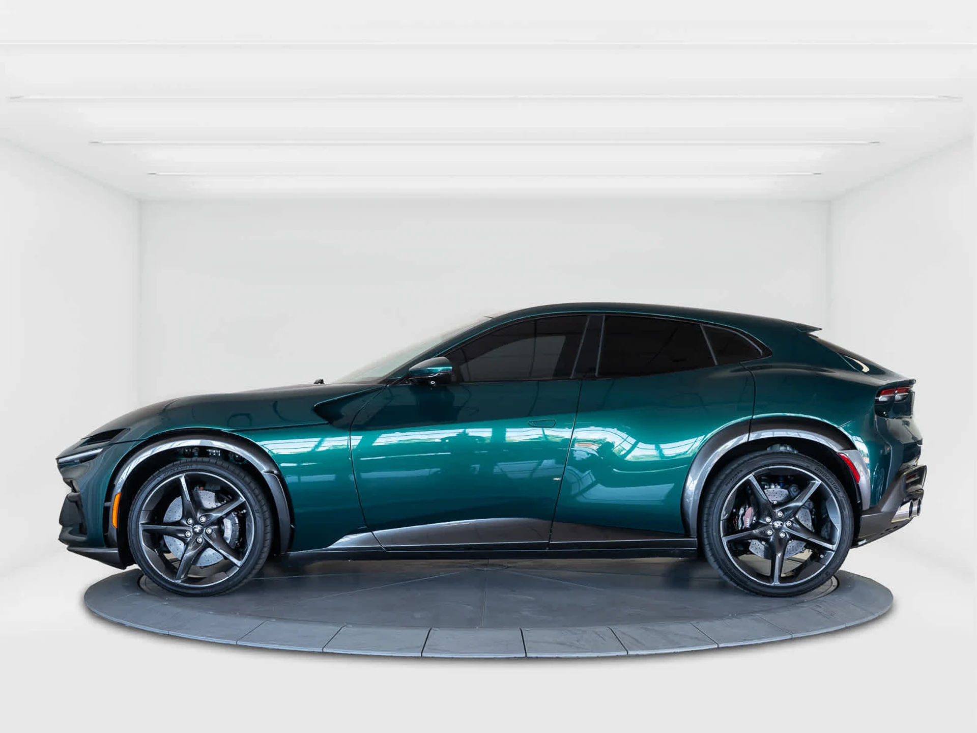 mph001_4291531546_0ec5252ed505934a4339f614cc521bd2x_3d55129f74