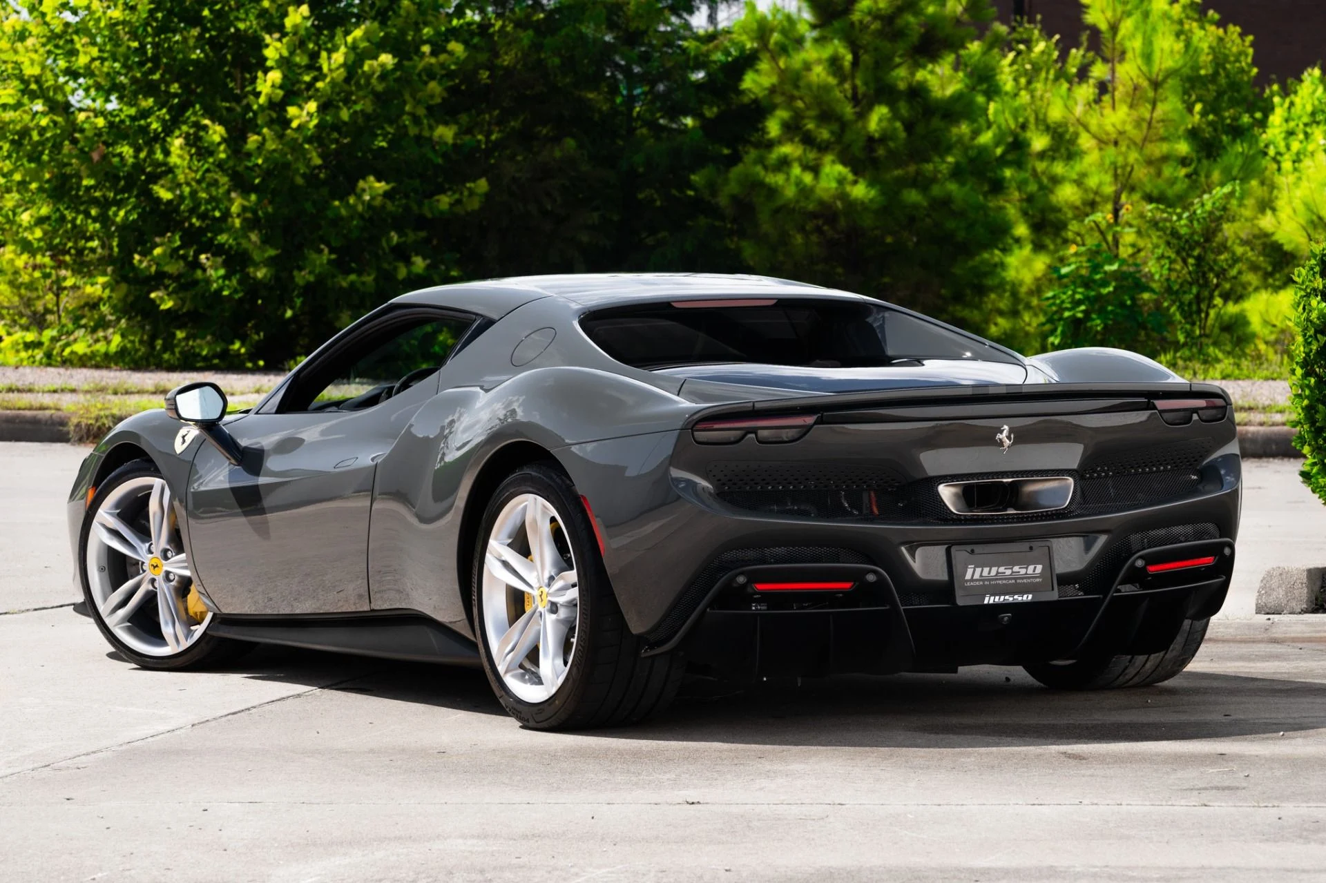 mph001_4291887109_Used_2024_Ferrari_296_GTB_1754599381_4f881c192a