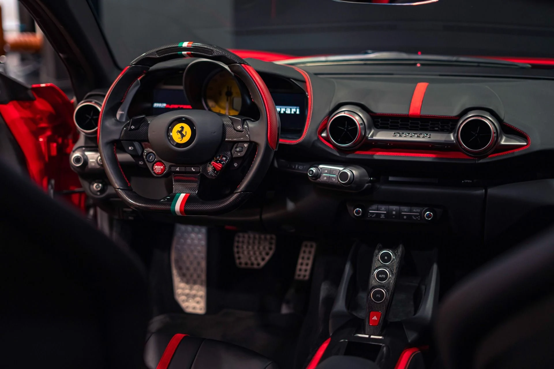 mph001_439095696_Used_2020_Ferrari_812_Superfast_1778093212_2034ae49ac