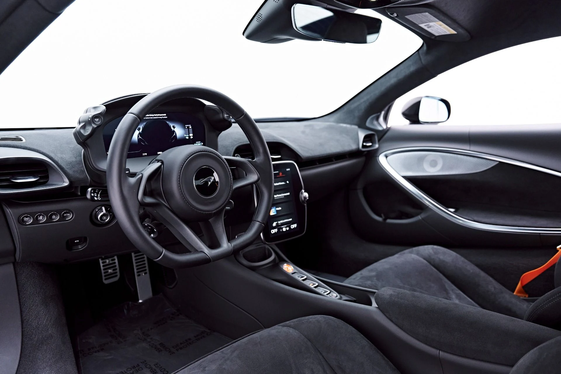 mph001_441335175_Used_2026_Mc_Laren_Artura_Vision_1777507434_b6bbff29b2