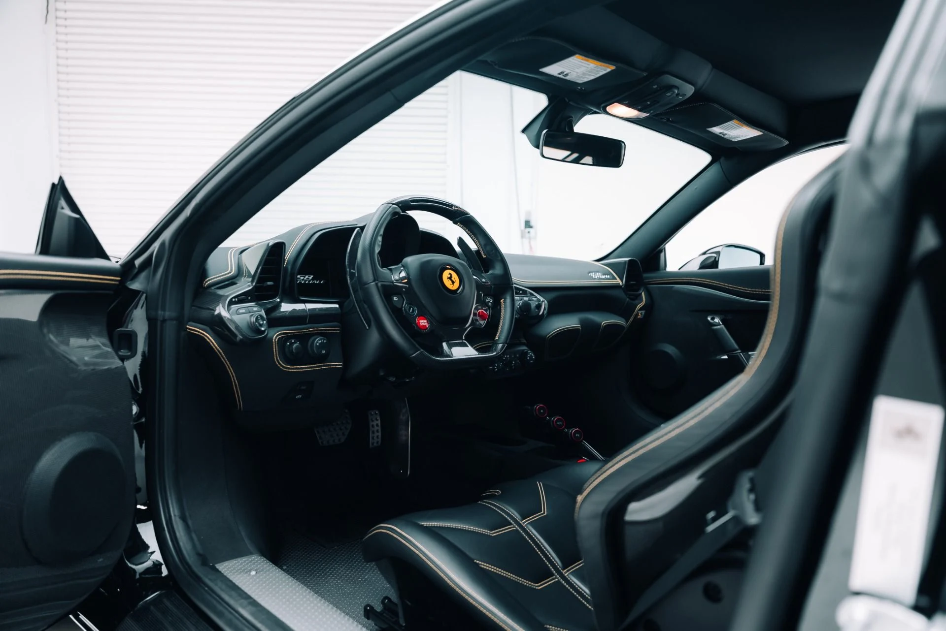 mph001_443297604_Used_2015_Ferrari_458_Speciale_1762994969_94f04c11a5