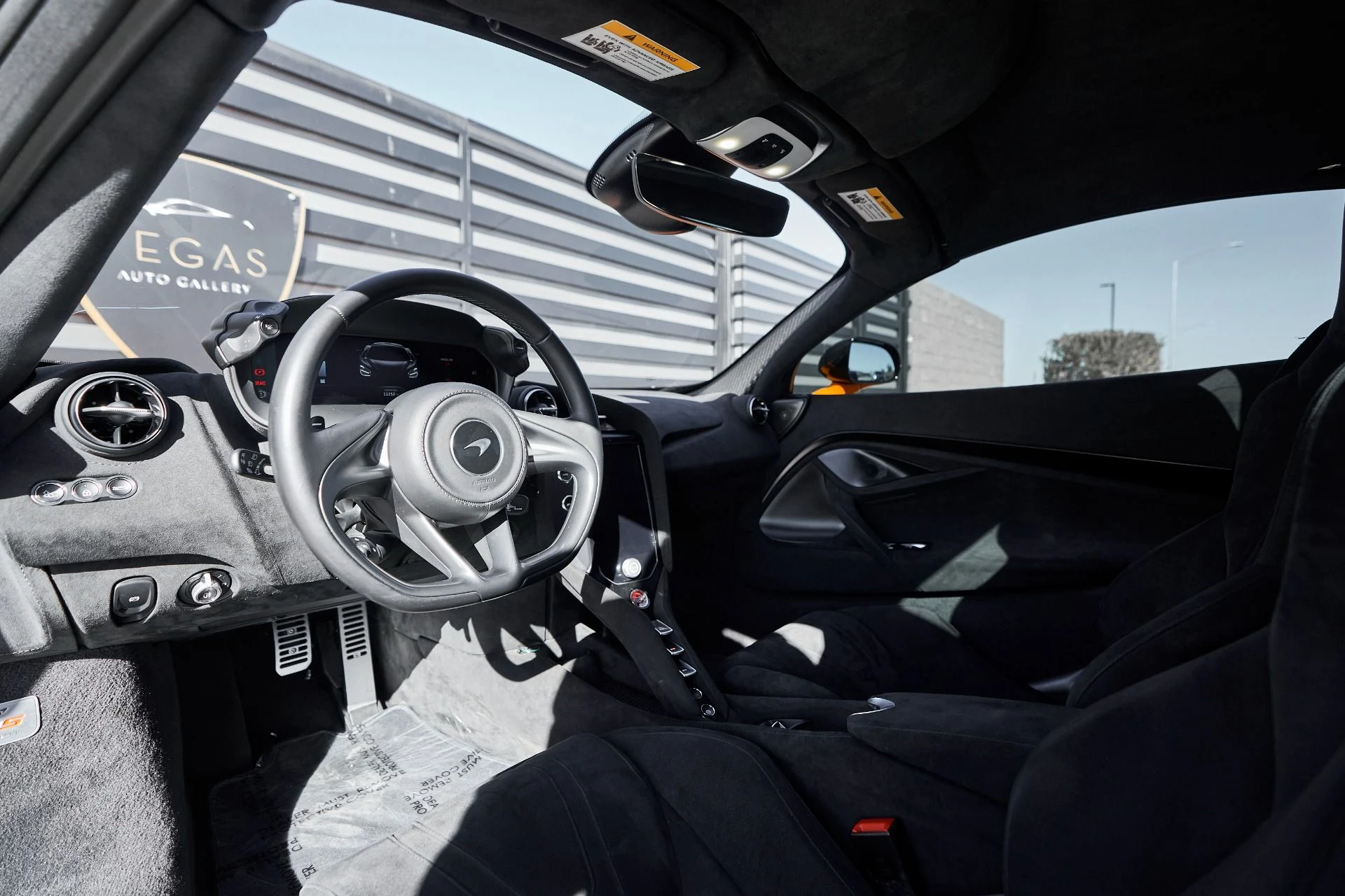 mph001_448692316_Used_2024_Mc_Laren_750_S_Spider_1761608866_17cdddf310