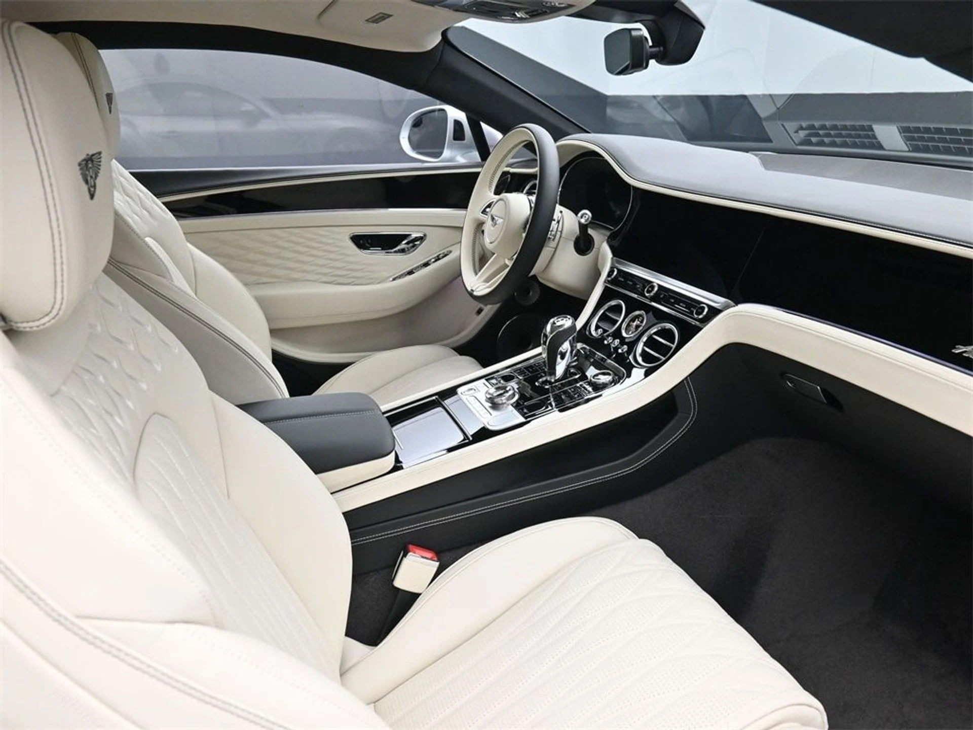 mph001_467177141_934c706d0ea02c121df5e044bc59366ax_79ecec516f