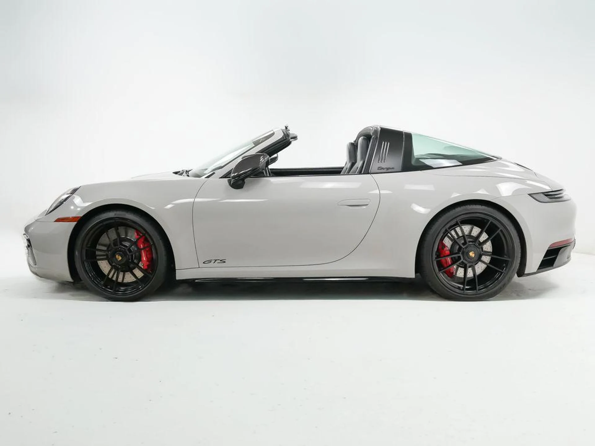 mph001_469375065_fwha_R5_If_Hppsppev_O_Uw_EX_Mt_Nt_c_980b4cb060