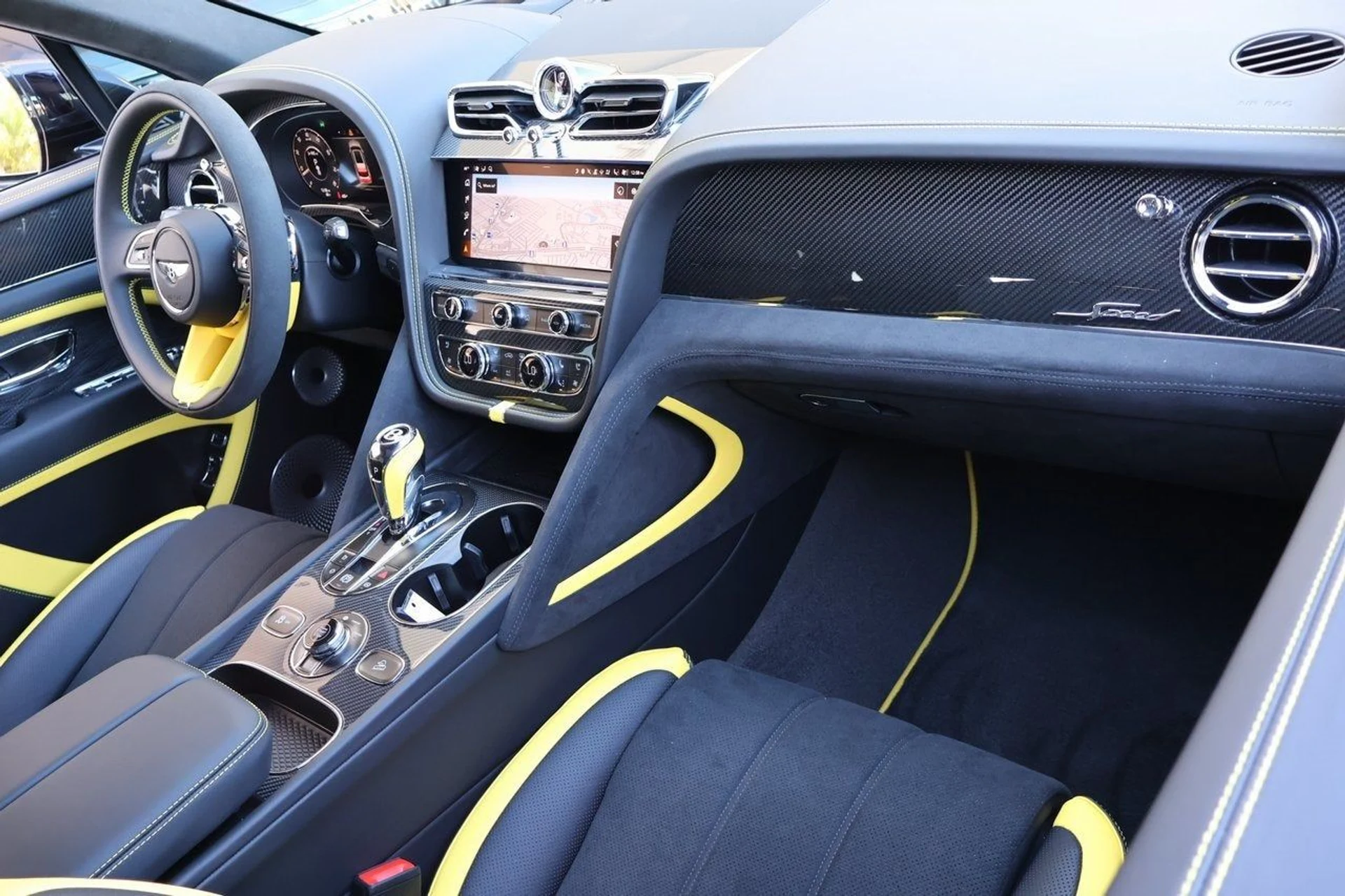 mph001_469414744_2_88b3e252d8